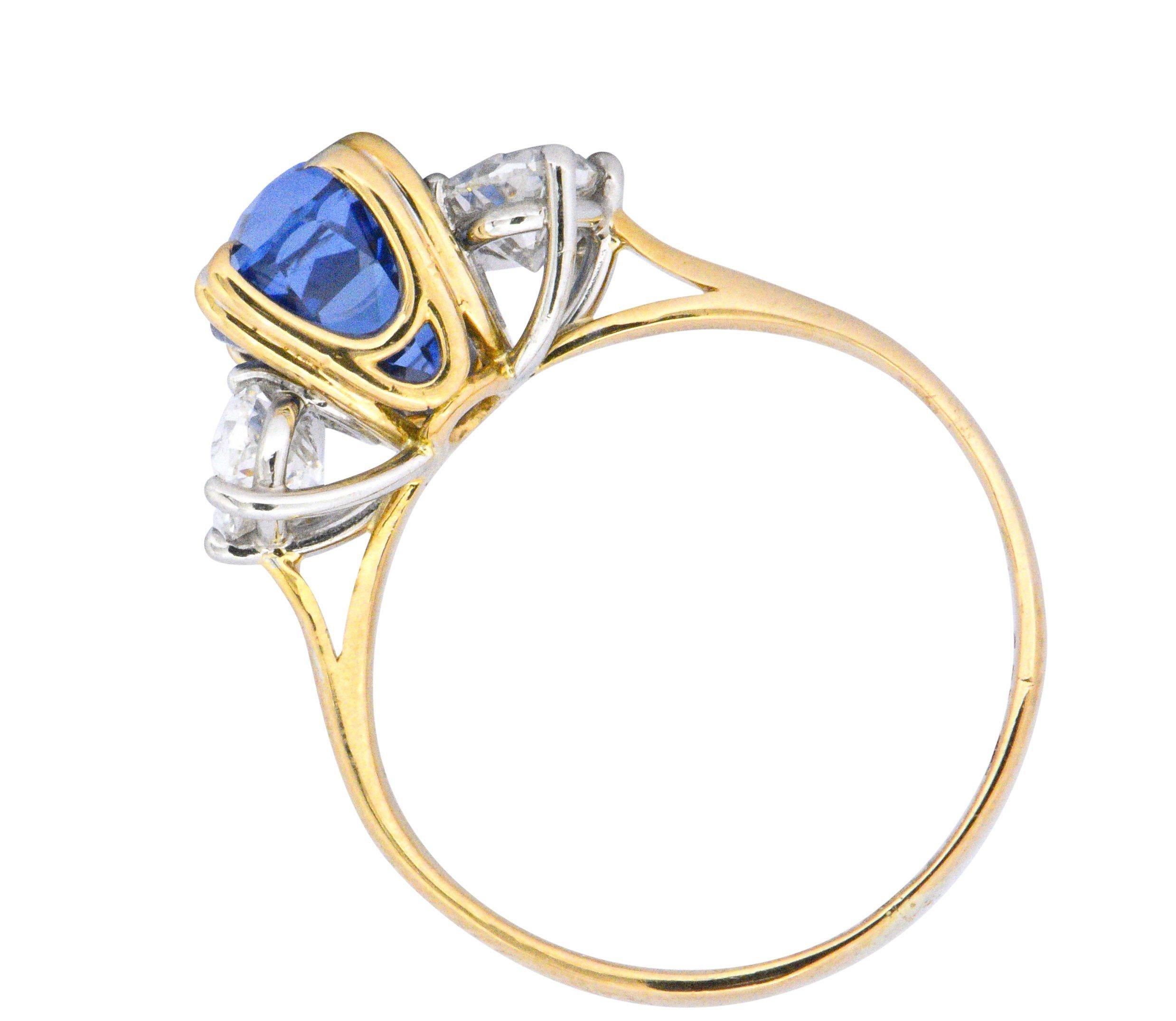 Women's or Men's Vintage 4.22 Carats No Heat Natural Sapphire Diamond 18 Karat Gold Ring AGL