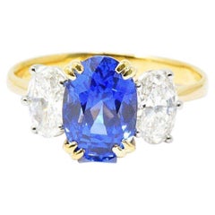 Vintage 4.22 Carats No Heat Natural Sapphire Diamond 18 Karat Gold Ring AGL