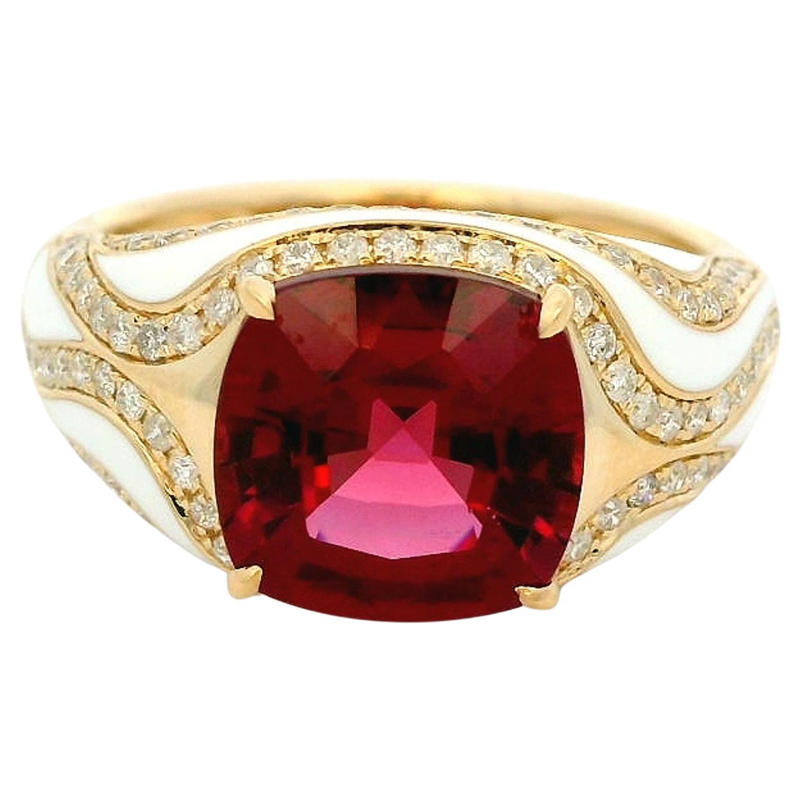 Radiant Cut Vintage 4.23Ct Garnet Enamel Art Deco Style Diamond Ring in 14K Yellow Gold For Sale