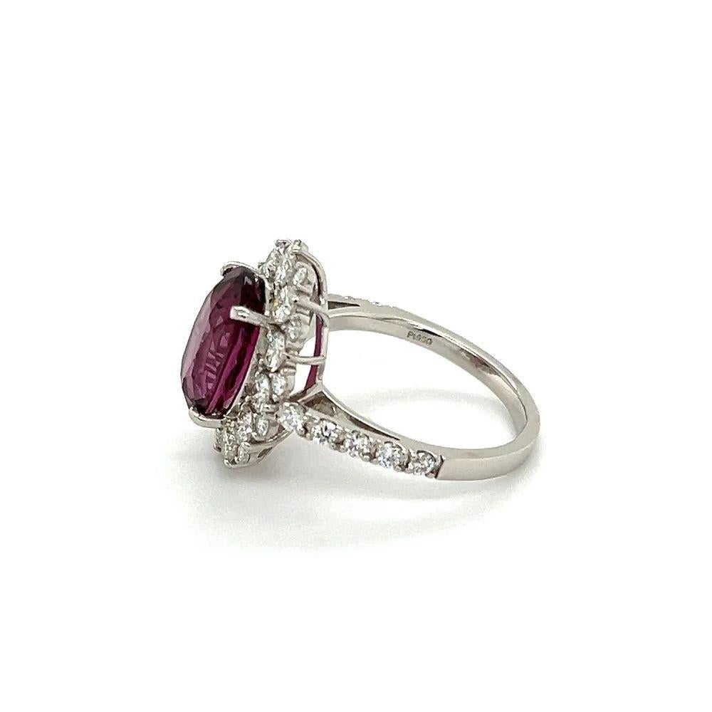 Women's Vintage 4.27 Carat Natural Purplish Red Spinel GIA and Diamond Platinum Ring For Sale