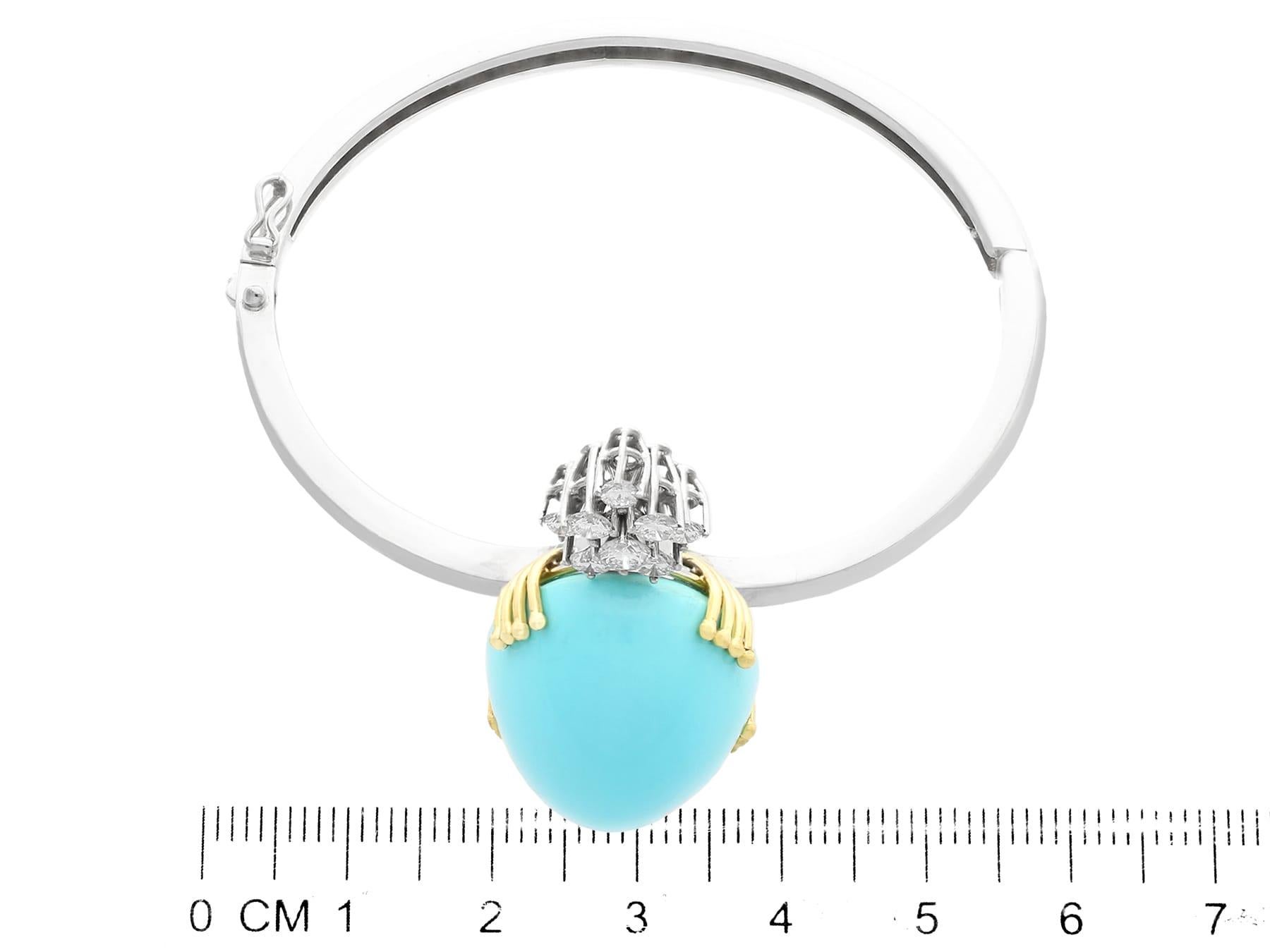 Vintage 43.44 Carat Cabochon Cut Turquoise and Diamond White Gold Bangle For Sale 4