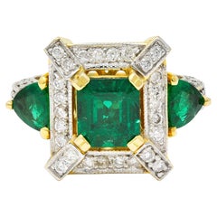 Vintage 4.35 Carats Emerald Diamond 18 Karat Two-Tone Gold Cocktail Ring