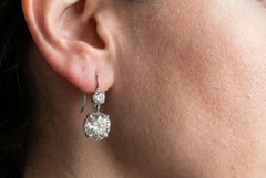 Boucles d'oreilles pendantes en or 18 carats avec diamant taille européenne 4.35 TDW