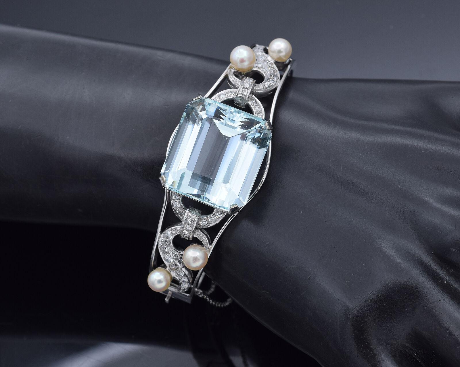 Vintage 43.70 Ct Aquamarine, Pearl and 1.02 TCW Diamond White Gold Bracelet For Sale 1