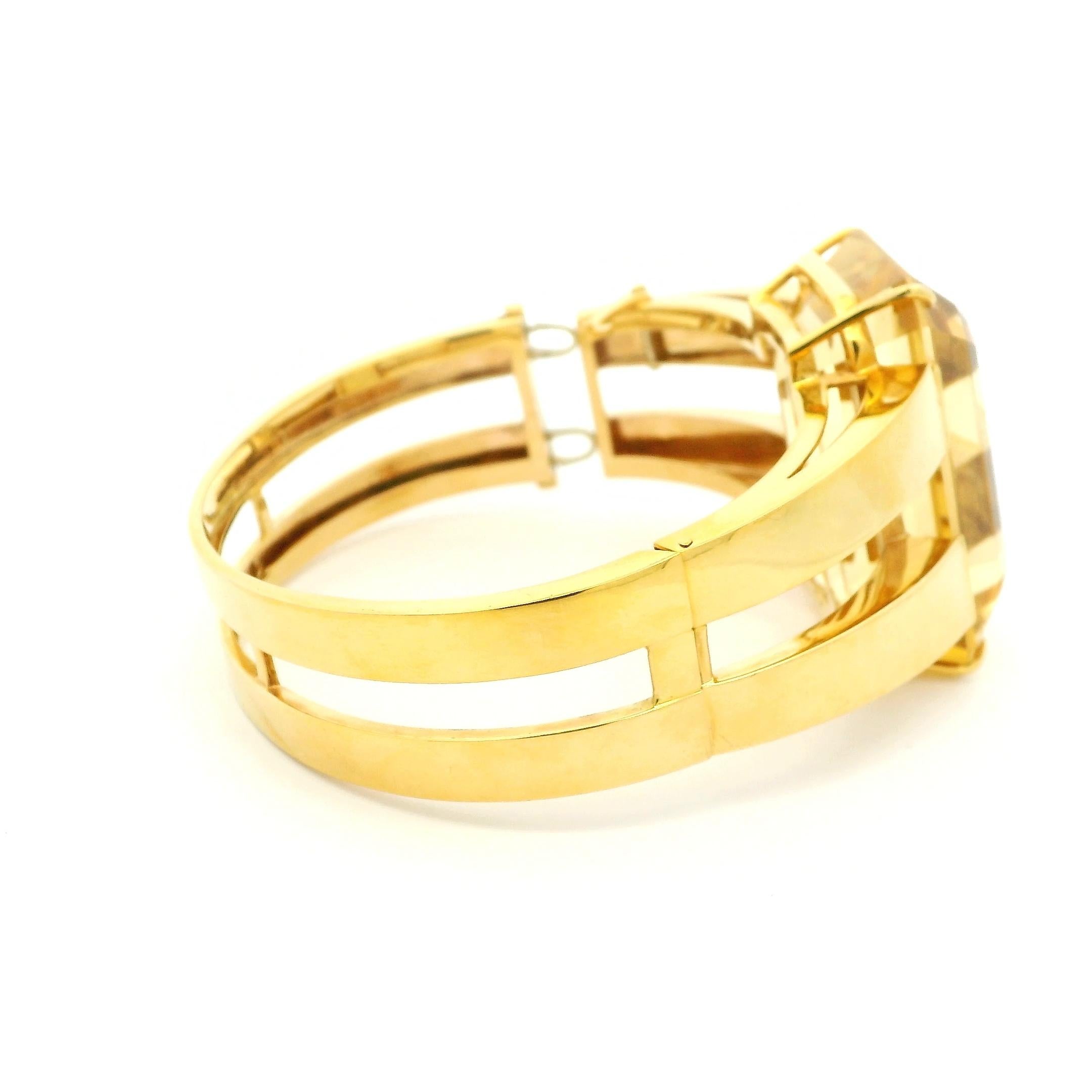 Bangle d'epoca in oro giallo 18 carati con citrino da 44,40 carati del 1960 in vendita 6