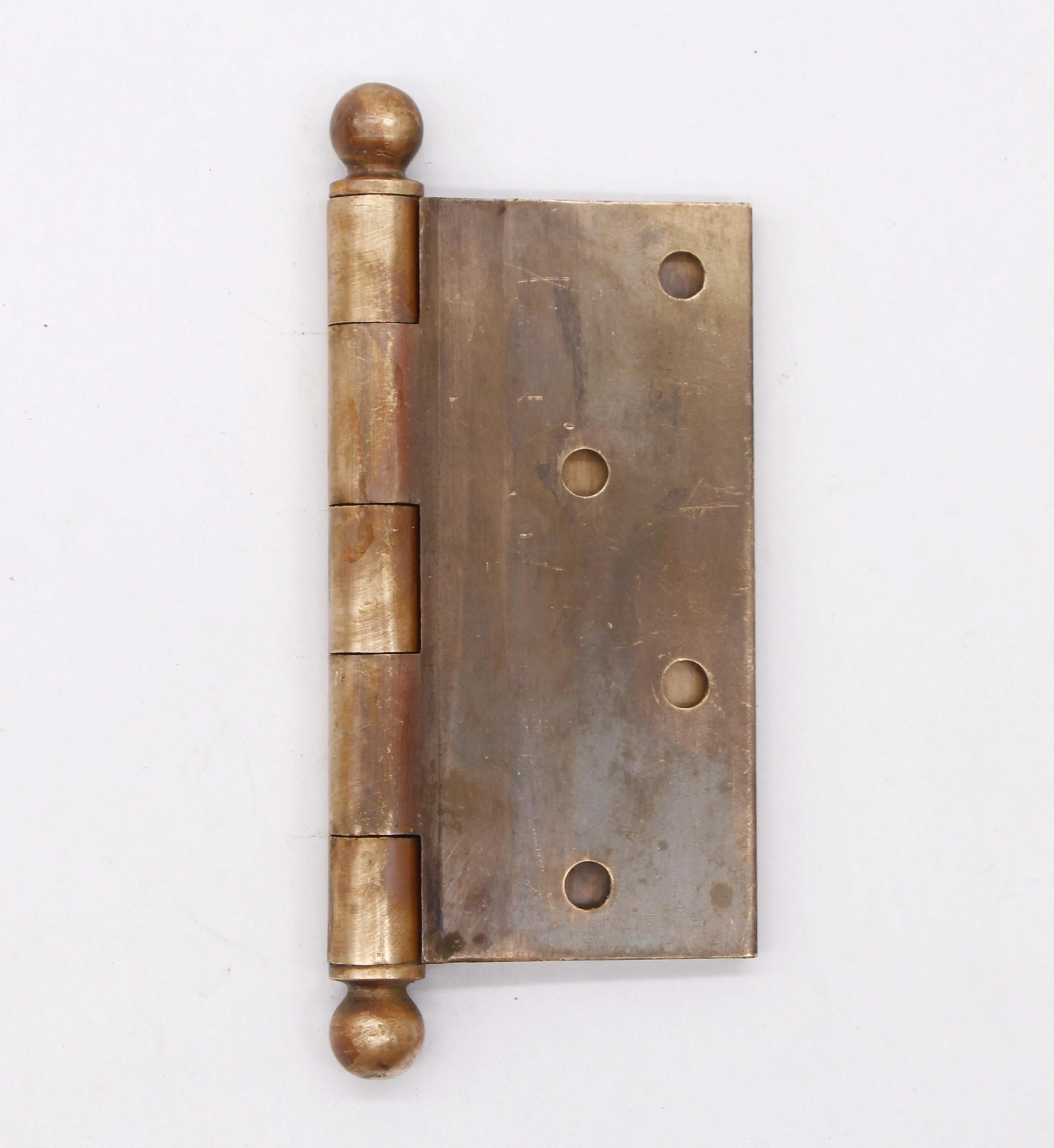 The vintage brass ball tip butt door hinge is commonly used on residential and commercial doors, providing smooth operation and a classic touch of elegance to any space. This is made of brass with ball tips, five knuckles, and a staggered hole