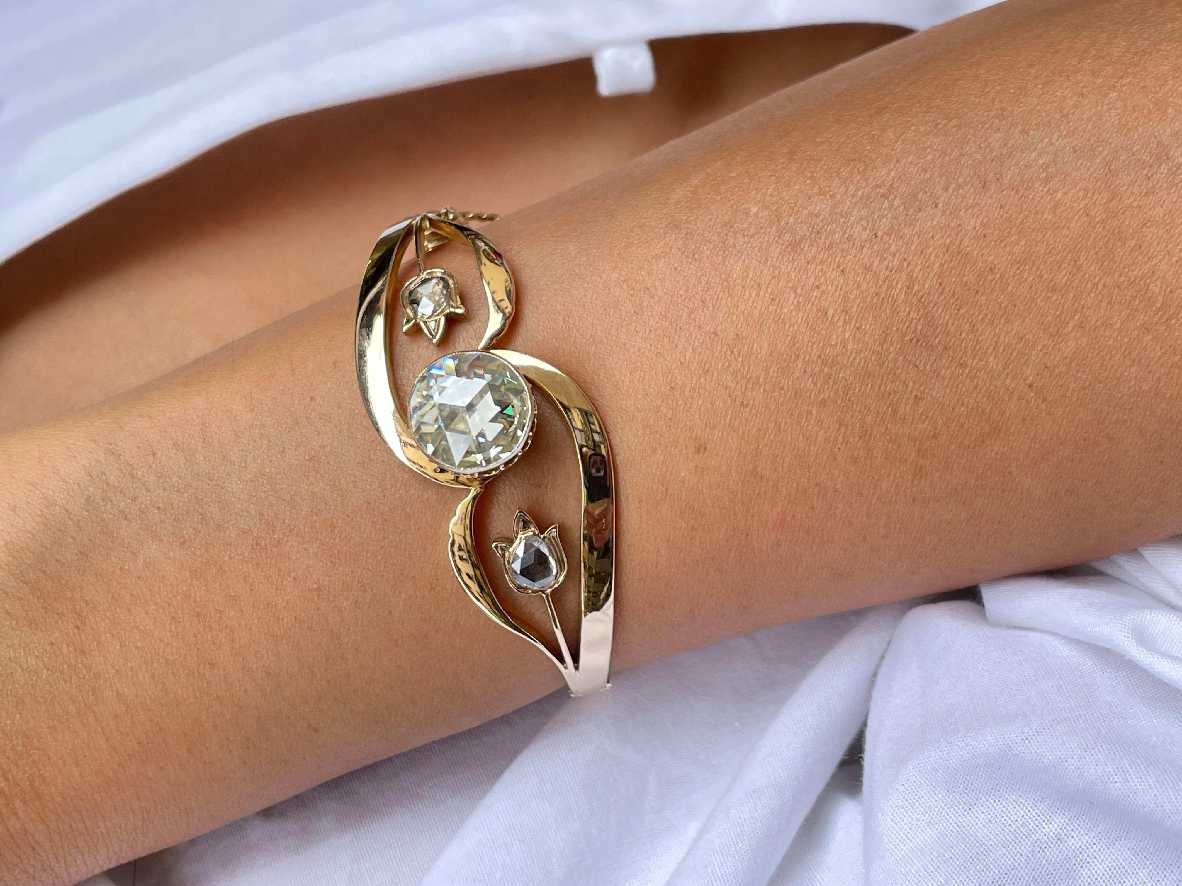 Stunning rare Rose cut crone ( convex ) diamond set on 18k yellow gold .the bangle contain a round rare convex rose cut diamond , approximately 4.50 carats , G color , VS clarity .