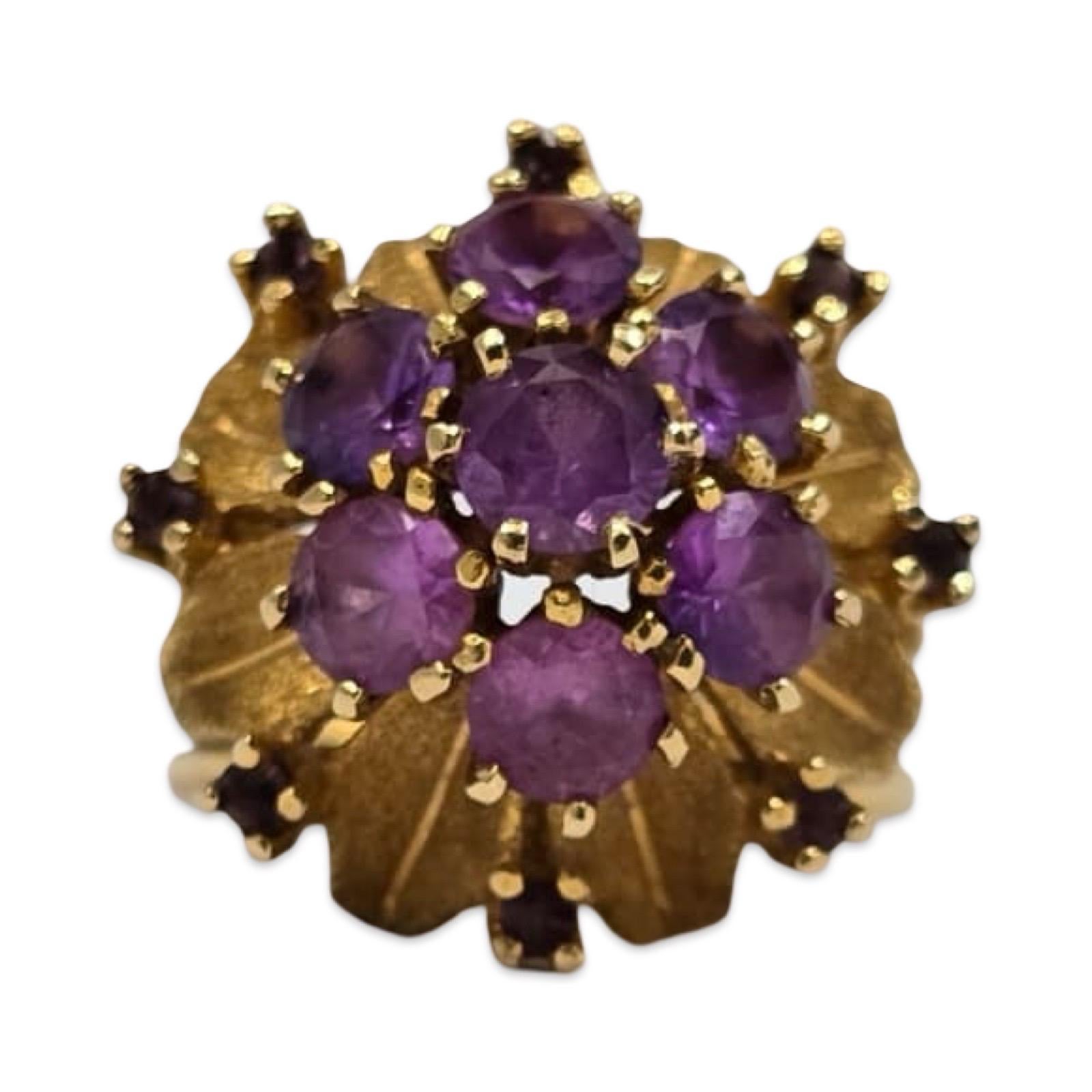 Vintage 4.50tcw Violet Sapphire Starburst Explosion Ring 18k Gold en vente 1