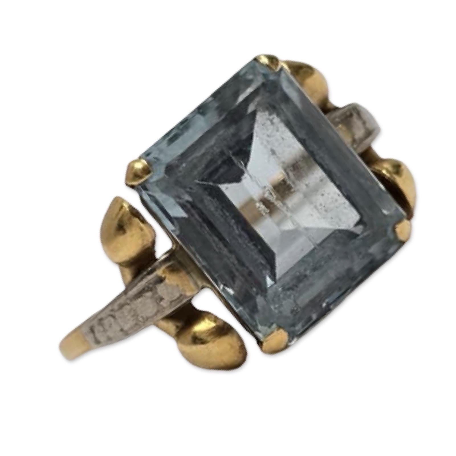 Vintage 4,52ct Smaragd-Schliff Aquamarin Ring, skulpturale Deco Einstellung 18k Gold (Smaragdschliff) im Angebot