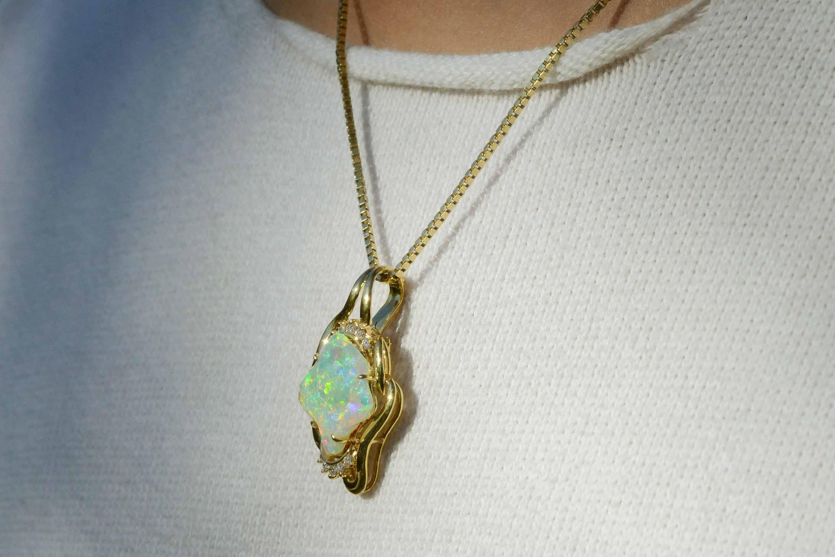 vintage gold opal necklace
