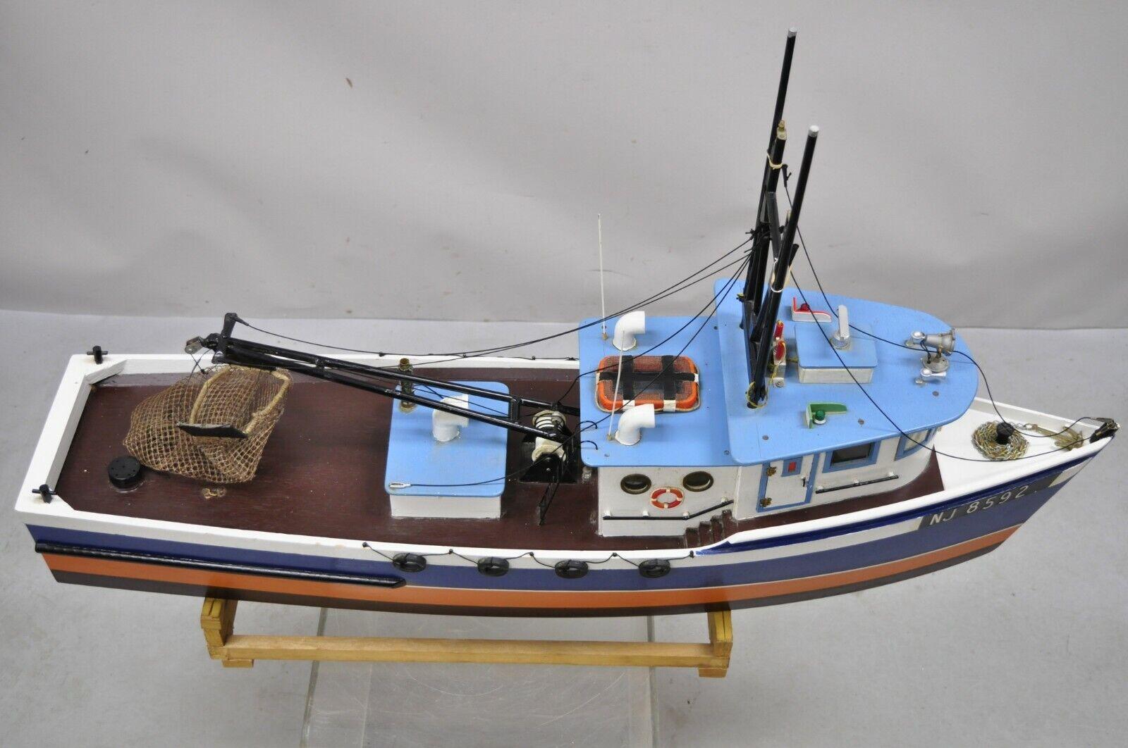 Vintage Fishing Boat Ship Model a, Rab NJ 8592 For Sale 2