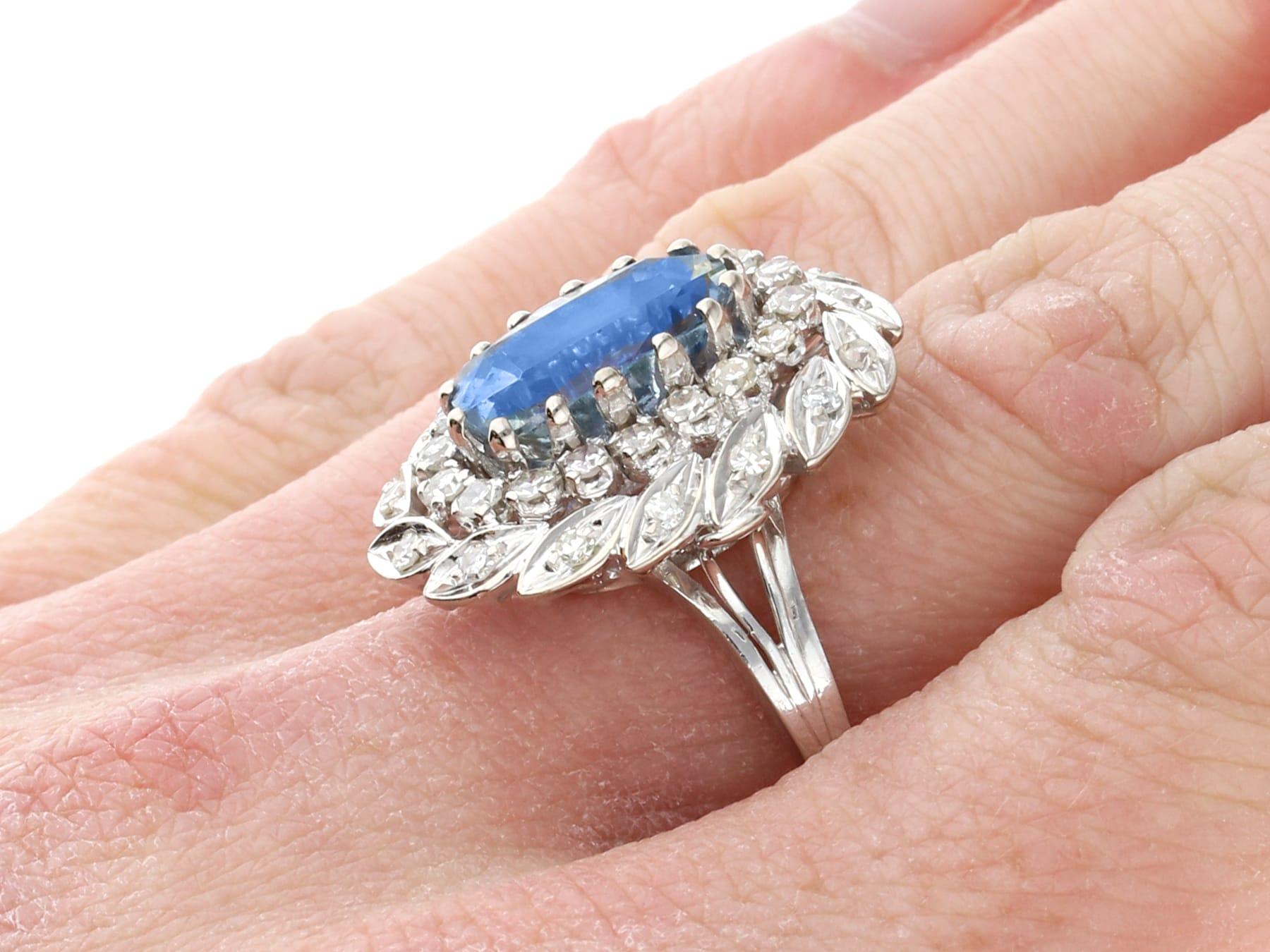 Vintage 4.80 Carat Sapphire and 1 Carat Diamond White Gold Cluster Ring For Sale 2