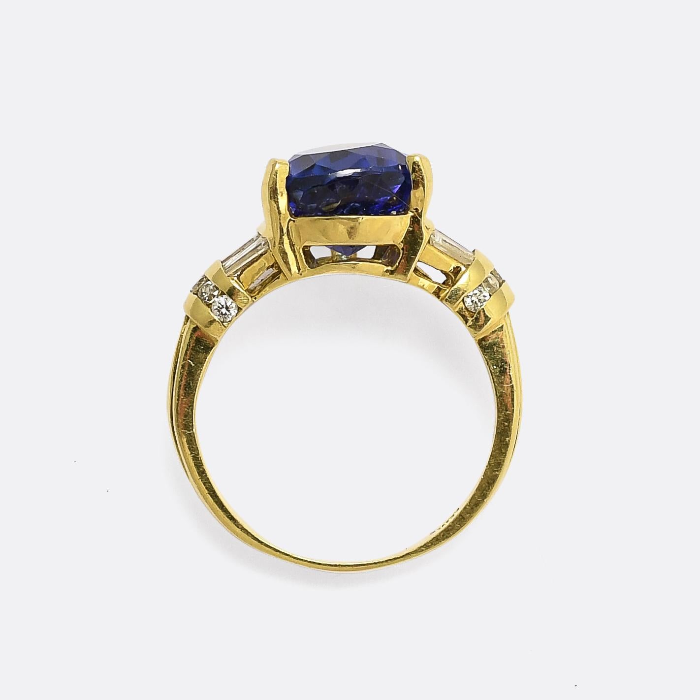Women's Vintage 4.85ct Pear Cut Tanzanite Diamond Solitaire Ring For Sale