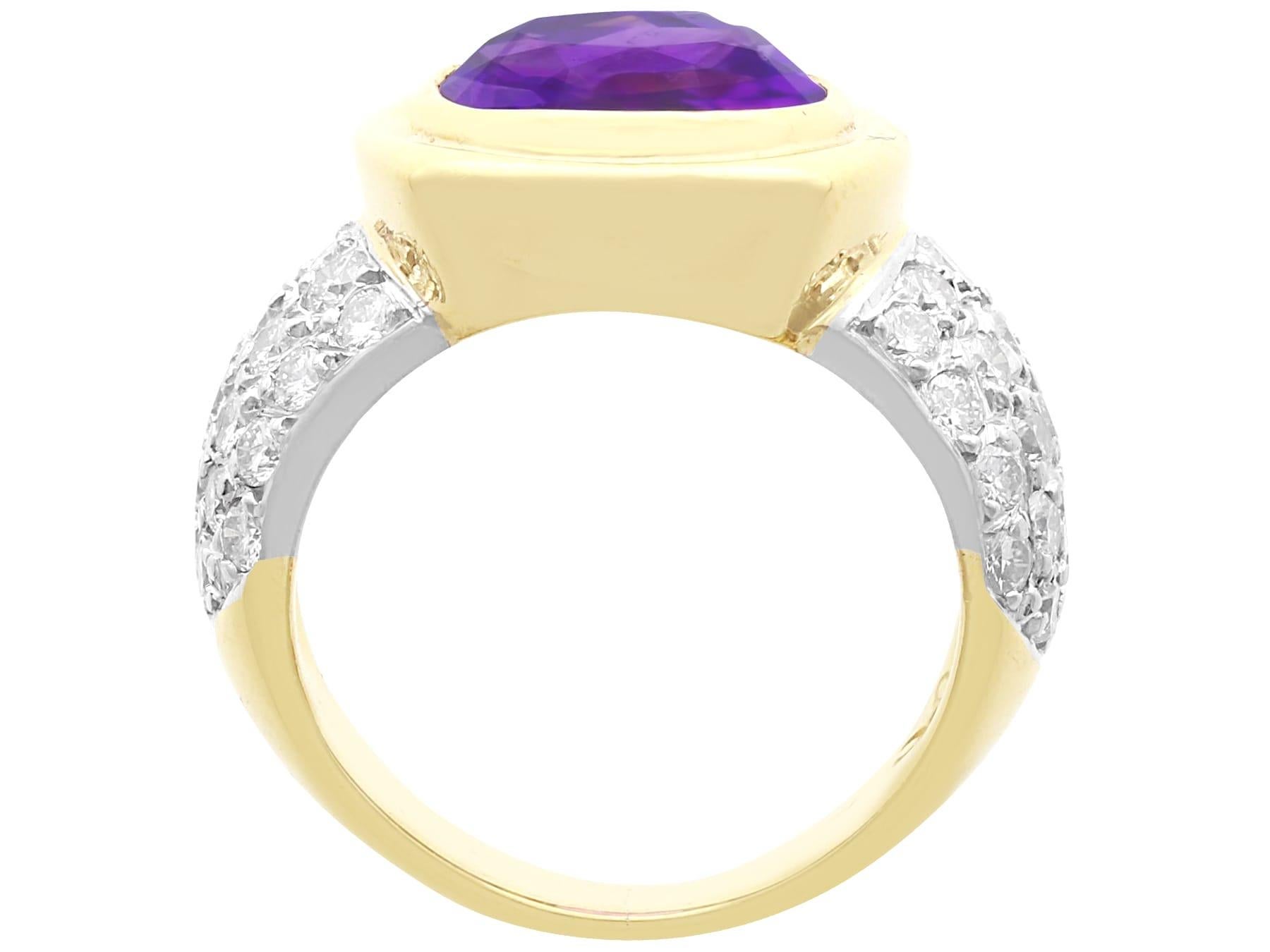 Women's or Men's Vintage 4.90ct Amethyst and 0.80ct Diamond 18k Yellow Gold Cocktail Ring For Sale