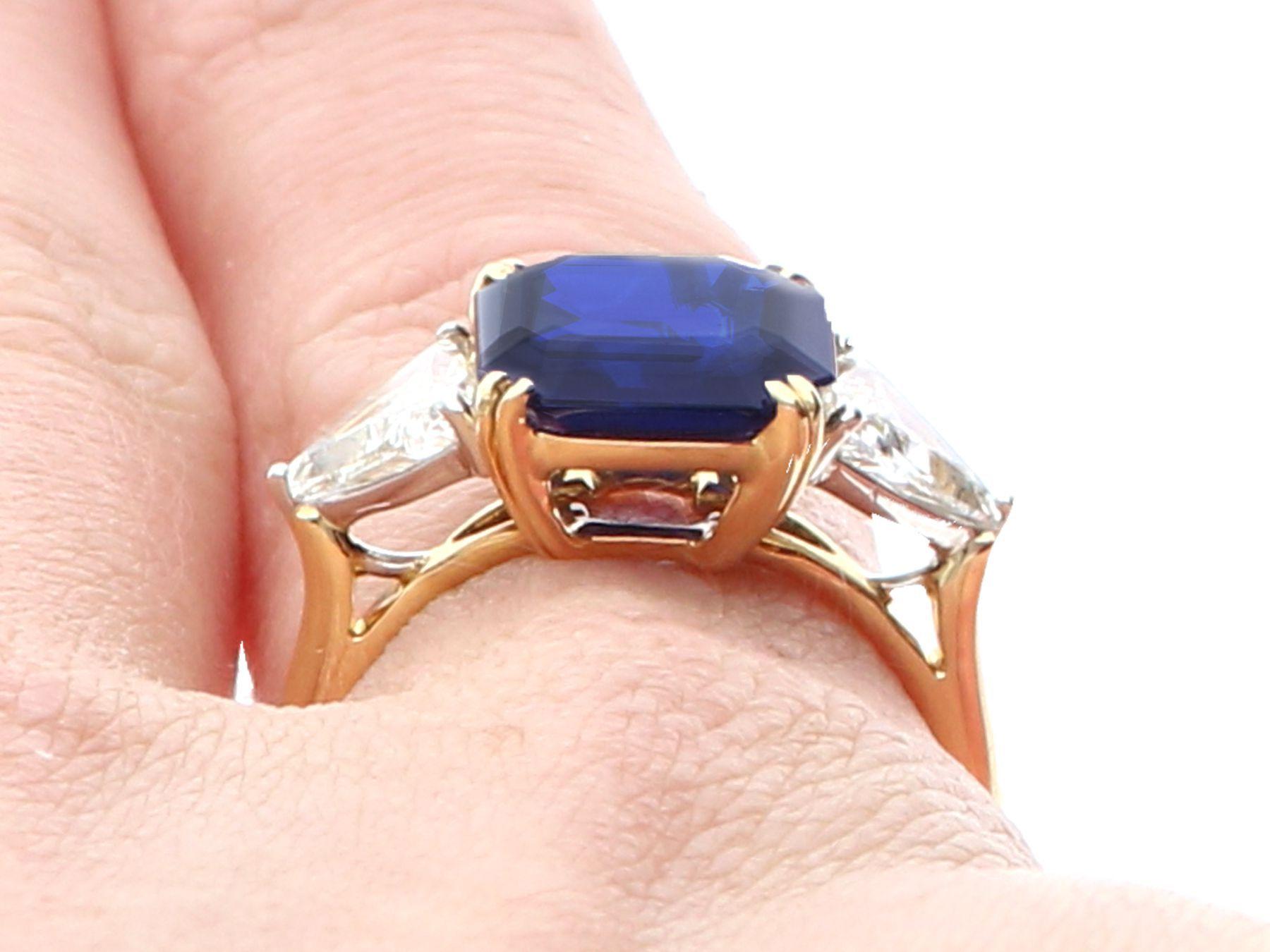 Vintage 4.91 Carat Sapphire and Diamond, Yellow and White Gold Trilogy Ring 4