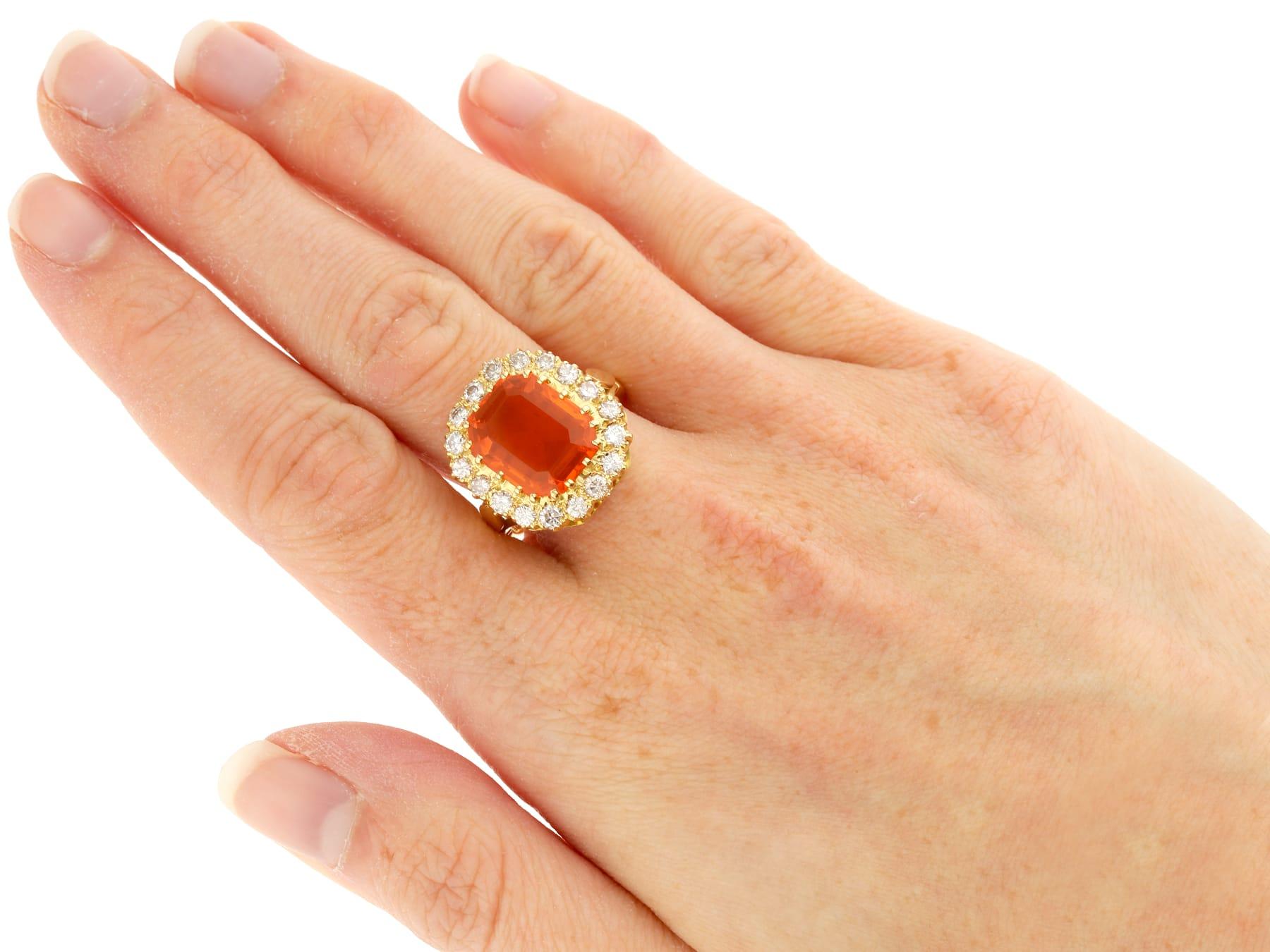 Vintage 4.92 Carat Fire Opal and 1 Carat Diamond 18k Yellow Gold Dress Ring For Sale 1