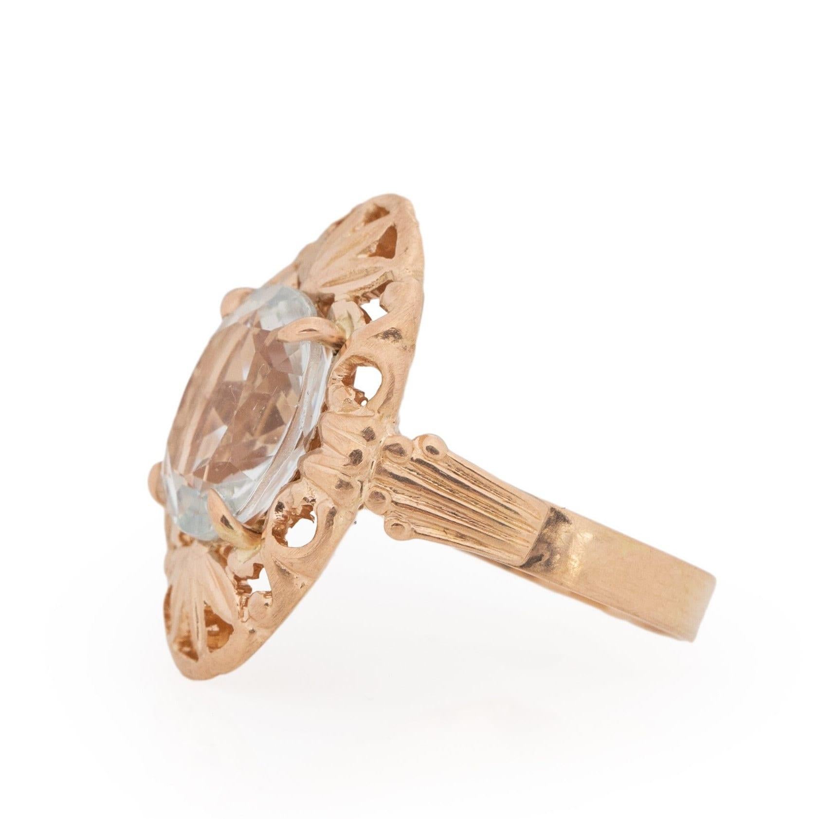 Oval Cut Vintage 4ct Aquamarine Shield Ring For Sale