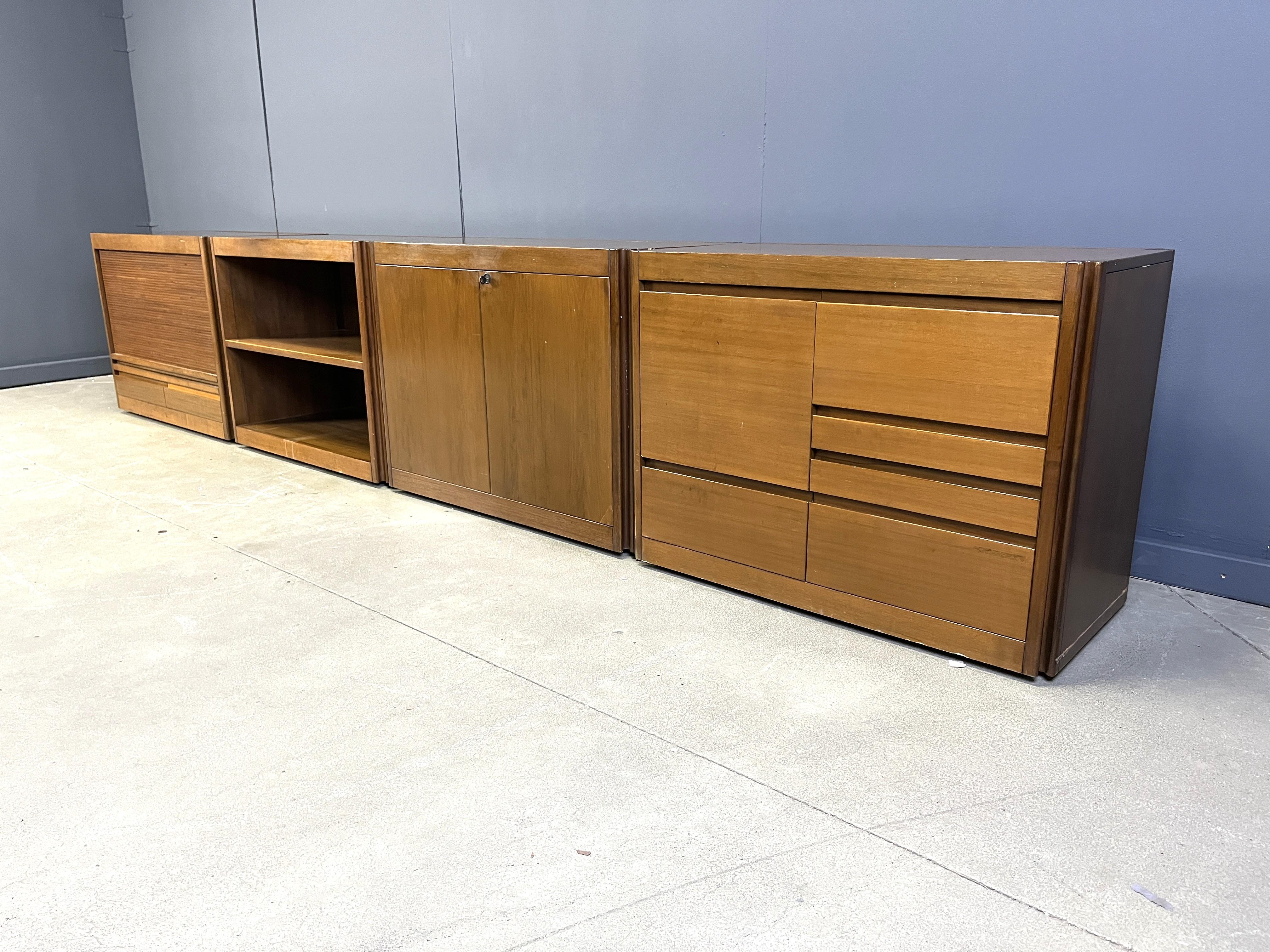 Vintage 4d sideboard by Angelo Mangiarotti for Molteni, 1970s For Sale 7