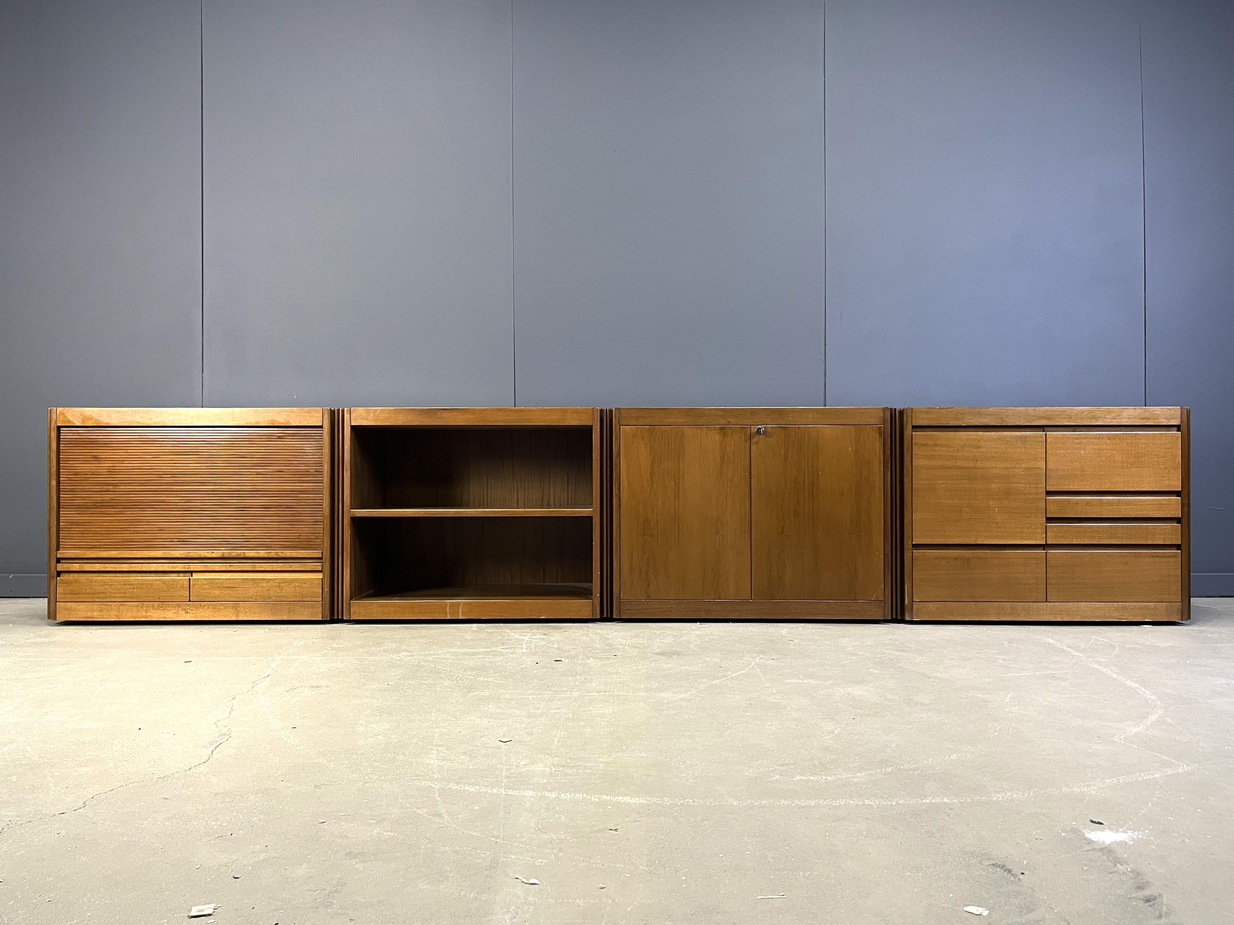 Vintage 4d sideboard by Angelo Mangiarotti for Molteni, 1970s For Sale 8