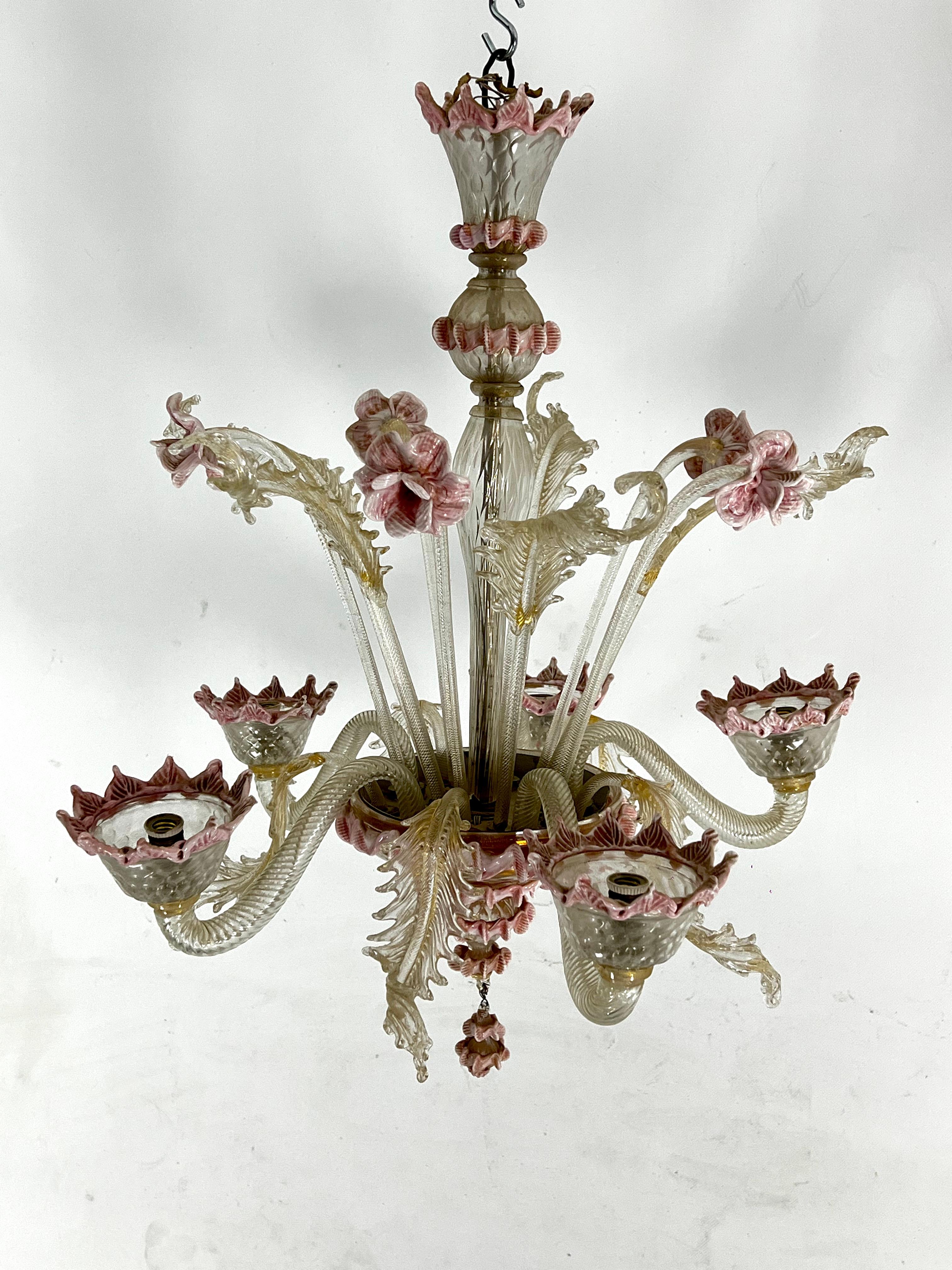 20th Century Vintage 5 arms handcrafted floral Murano glass chandelier with gold. Italy 1910s