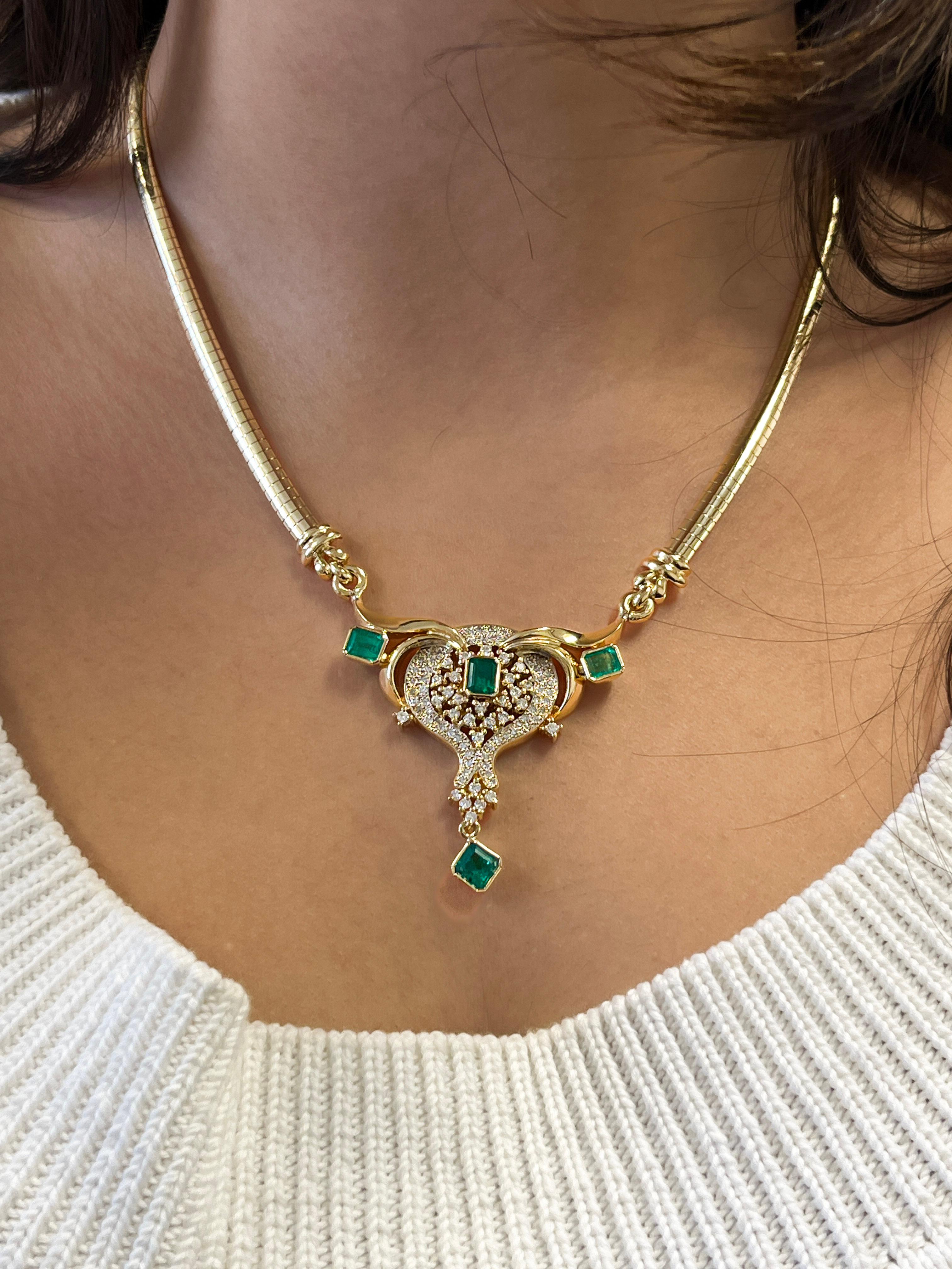 Retro Vintage 5 Carat Emerald & Diamond Necklace in 14K Yellow Gold For Sale