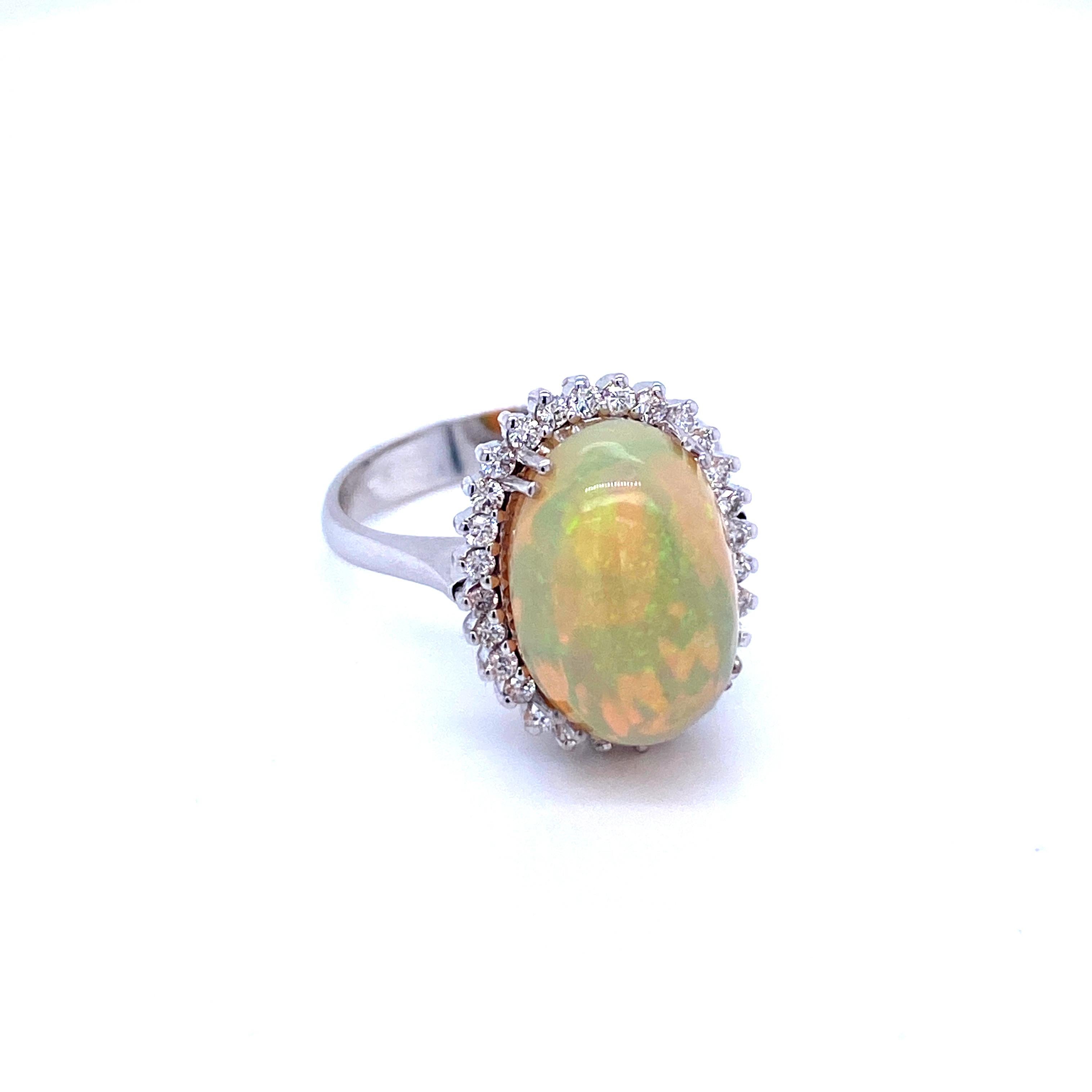 Women's or Men's Vintage 5 Carat Opal Diamond Gold Cluster Ring