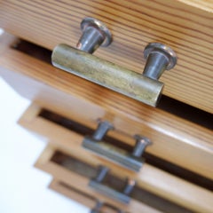 Vintage 5 Drawer Chest of Drawers with brass handles