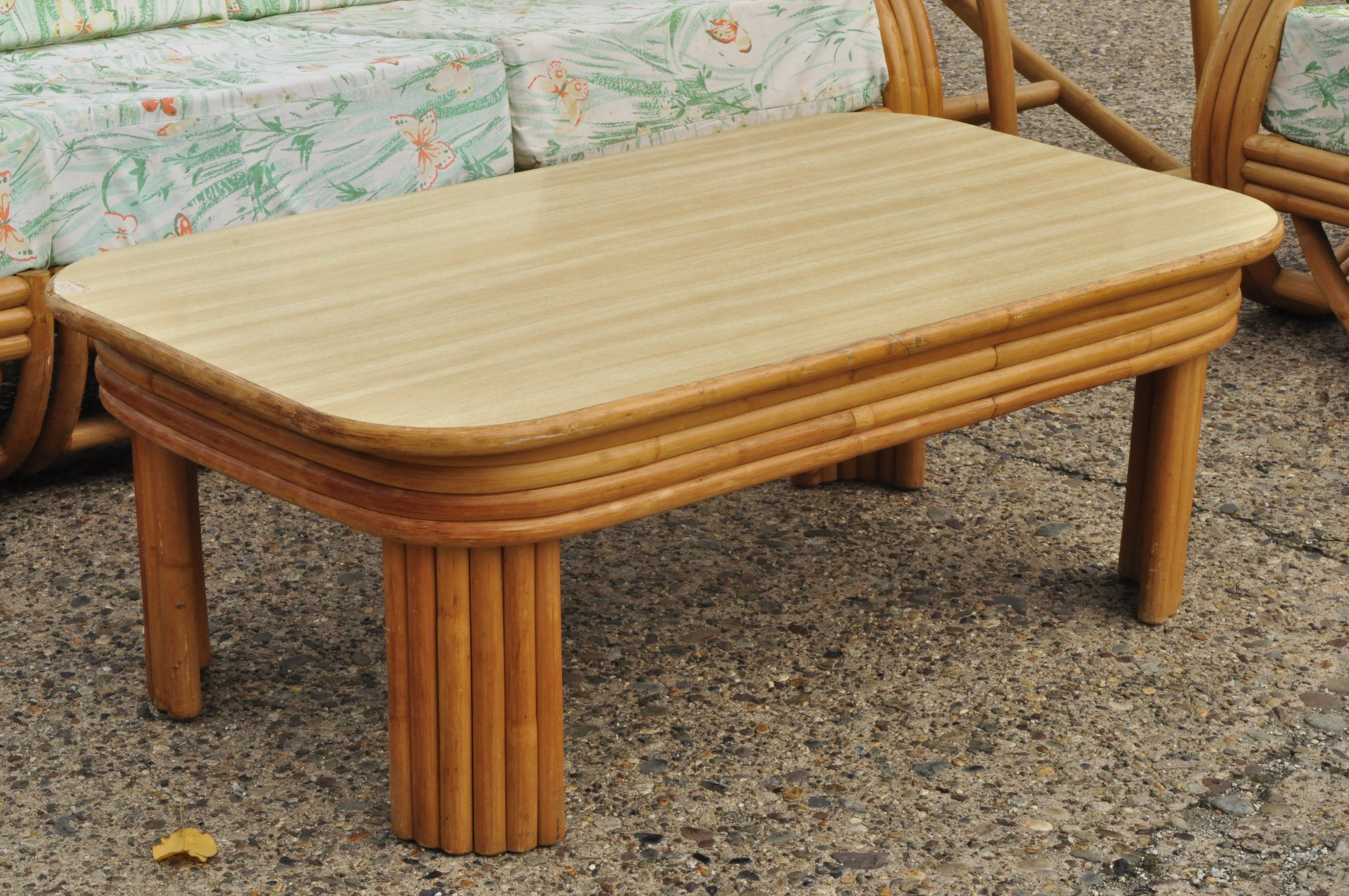 Vintage 5-Piece Beverly Hills Rattan Bamboo Pretzel Sunroom Living Room Sofa Set In Good Condition In Philadelphia, PA