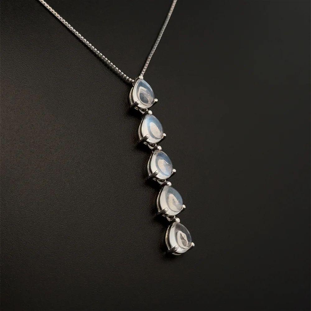 Vintage 5 Pear Moonstone Gold Drop Necklace Pour femmes en vente