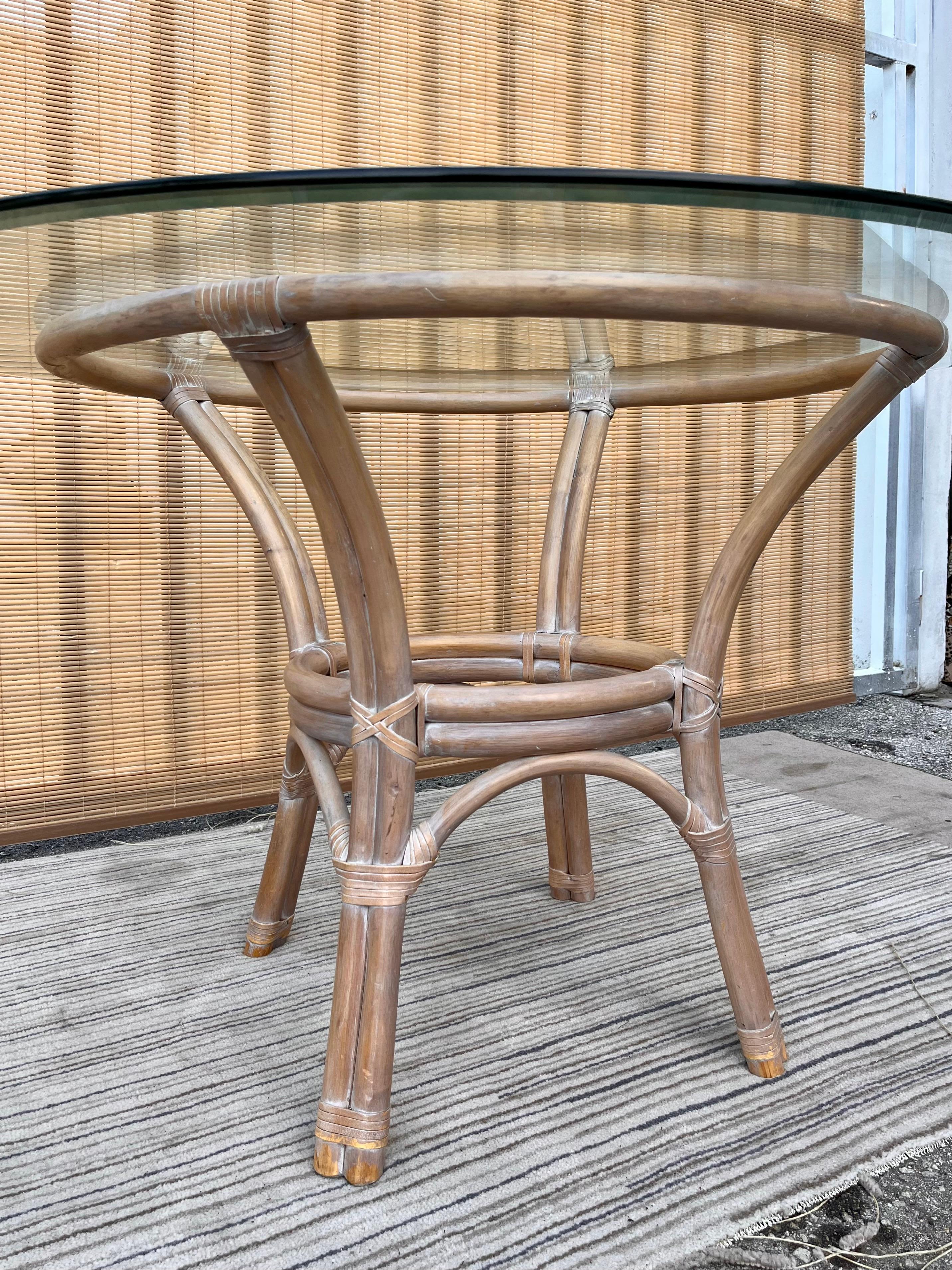 Vintage 5 Pieces Coastal Style Rattan Dining Set in the McGuire's Manner For Sale 2