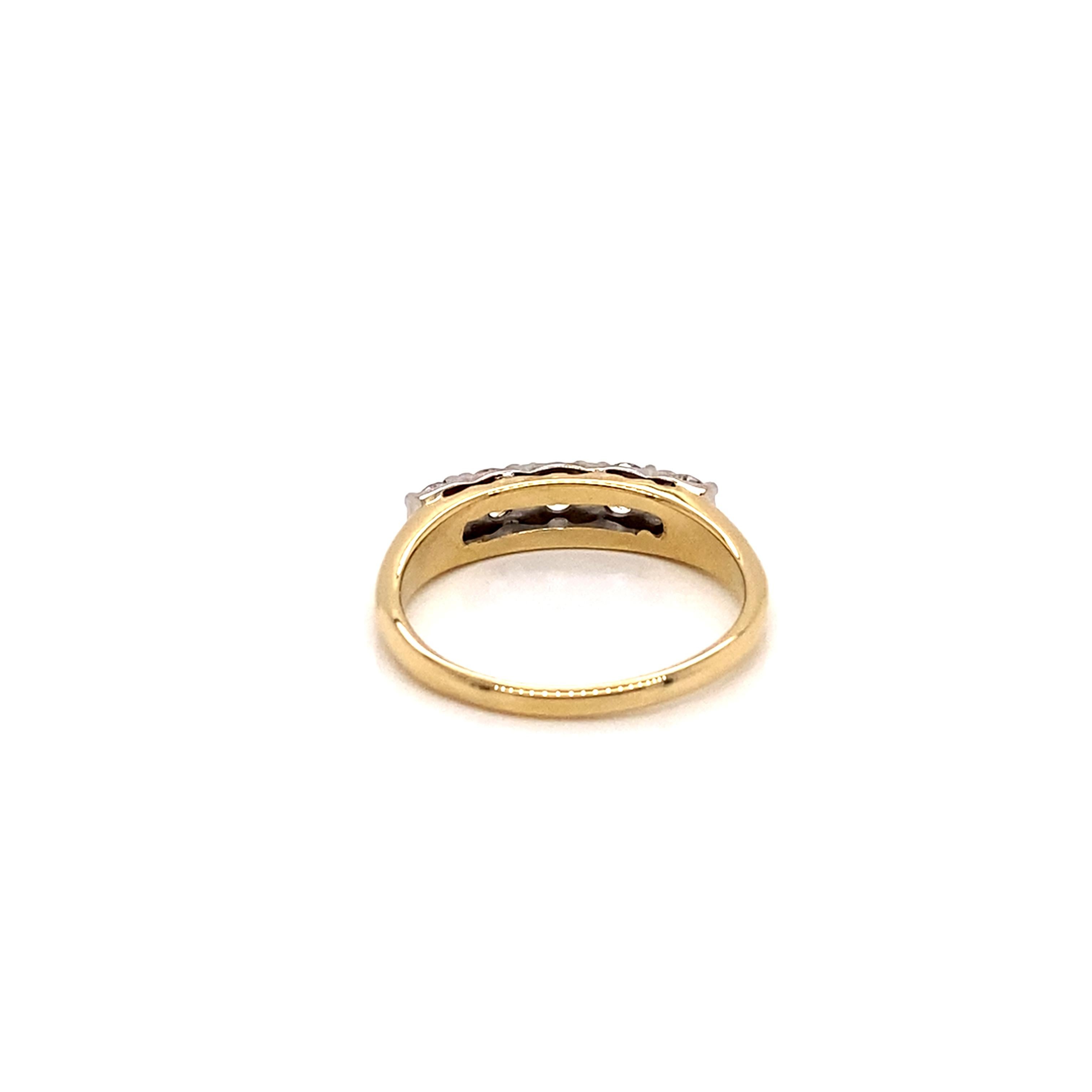 Brilliant Cut Vintage 5 Stone Diamond 14K Yellow Gold Ring