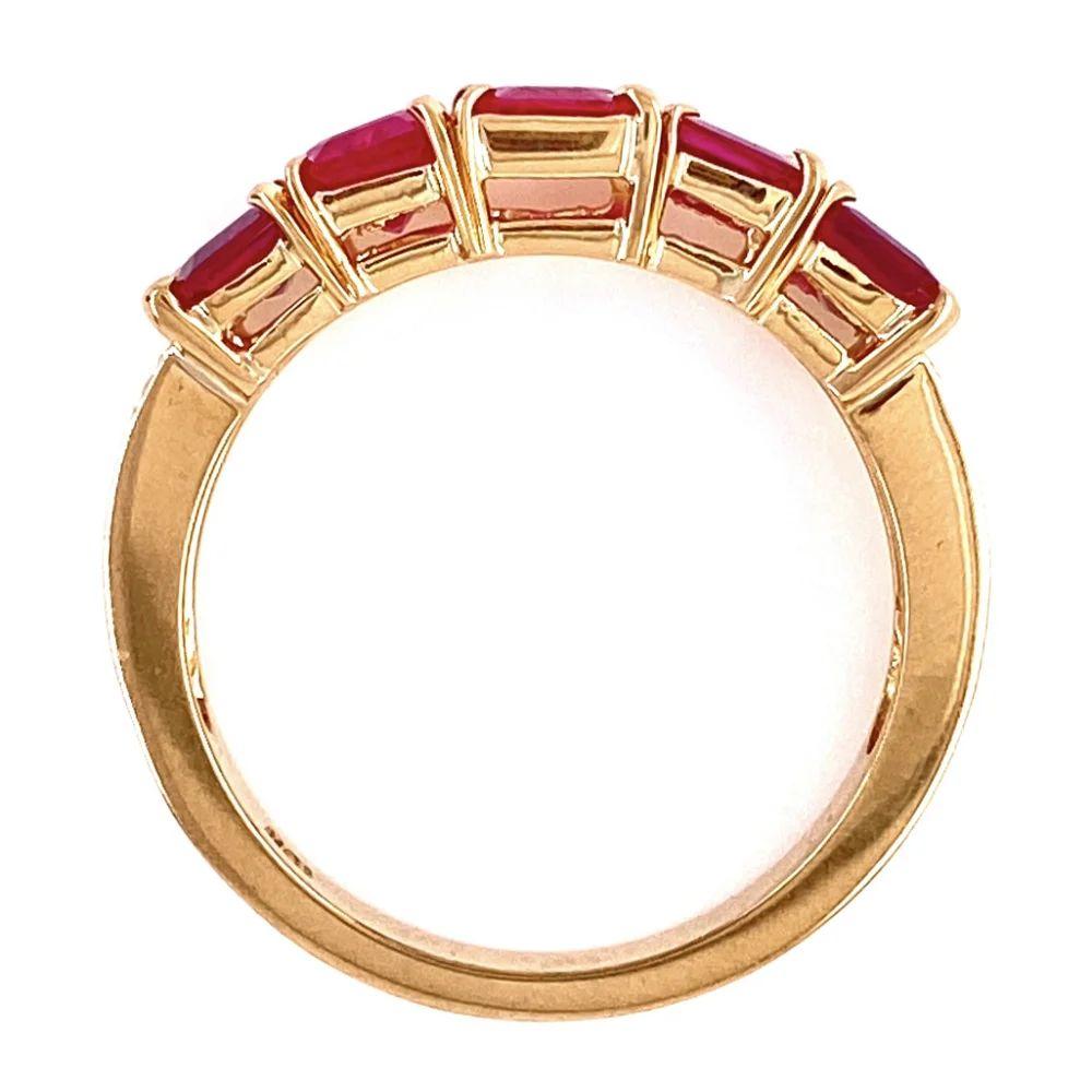 Vintage 5-Stone Ruby and Diamond Gold Band Ring Estate Fine Jewelry For Sale 2