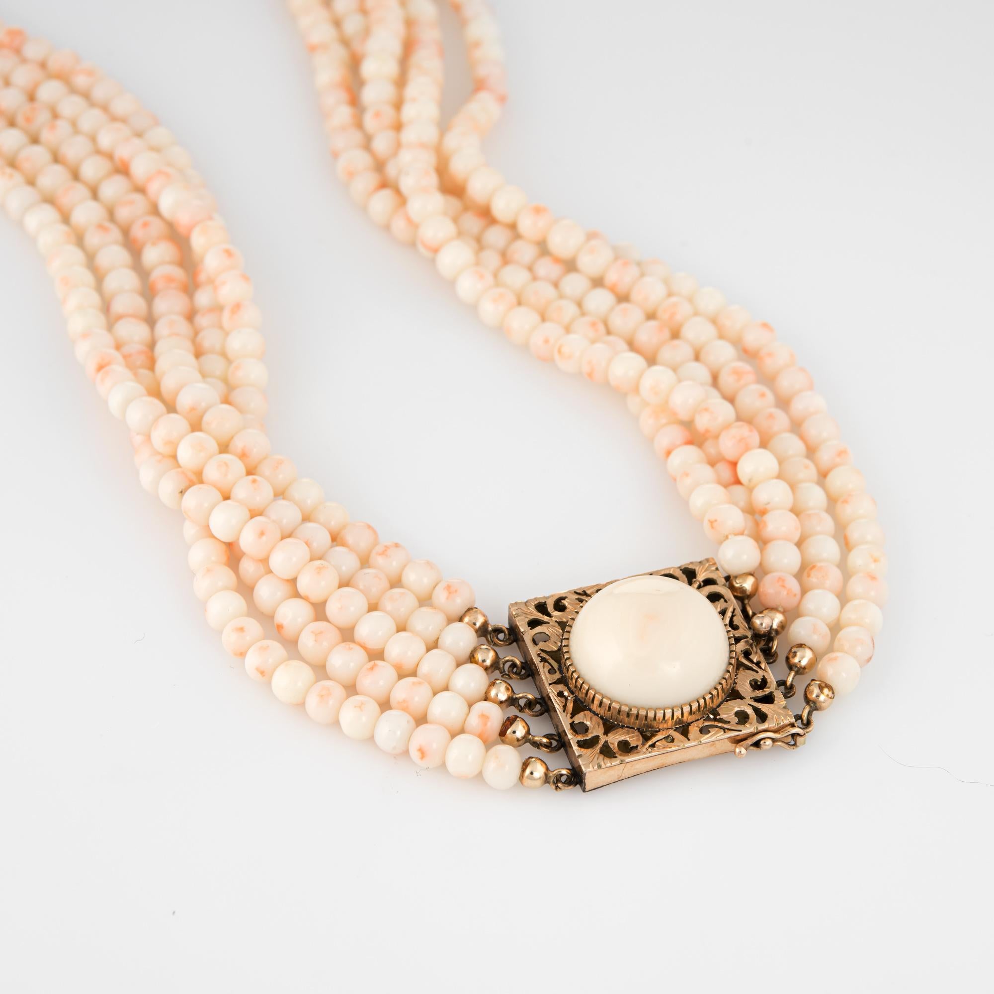 Moderne Collier ras du cou en corail peau d'ange 5 brins Vintage Multi Strand Jewelry en vente