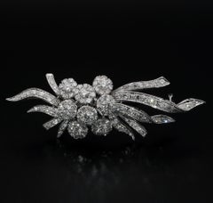 Vintage 5.0 Ct Diamond Flower Spray brooch 18 KT