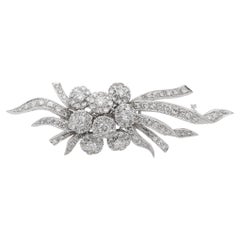 Broche Vintage 5.0 Ct Diamond Flower Spray 18 KT