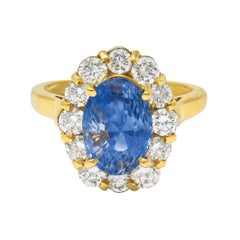 Vintage 5.00 Carats No Heat Ceylon Sapphire Diamond 18 Karat Gold Cluster Ring G