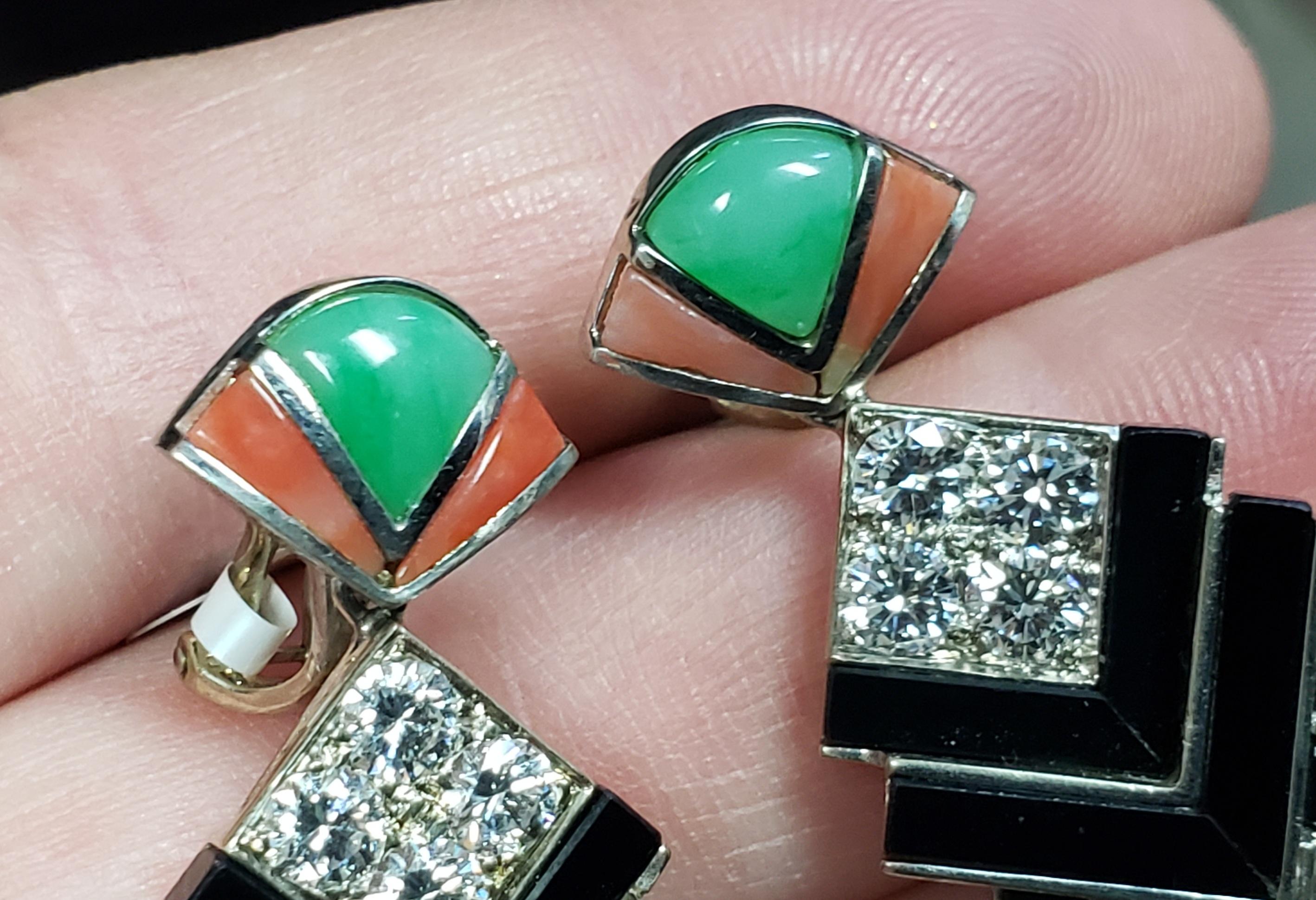 Vintage 5.00CT(Est.) Diamond onyx, Coral, Jade Earrings 48MM For Sale 9