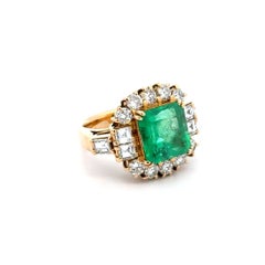 Vintage 5.03 Carat Square Emerald-Cut Emerald GIA and Diamond Gold Ring