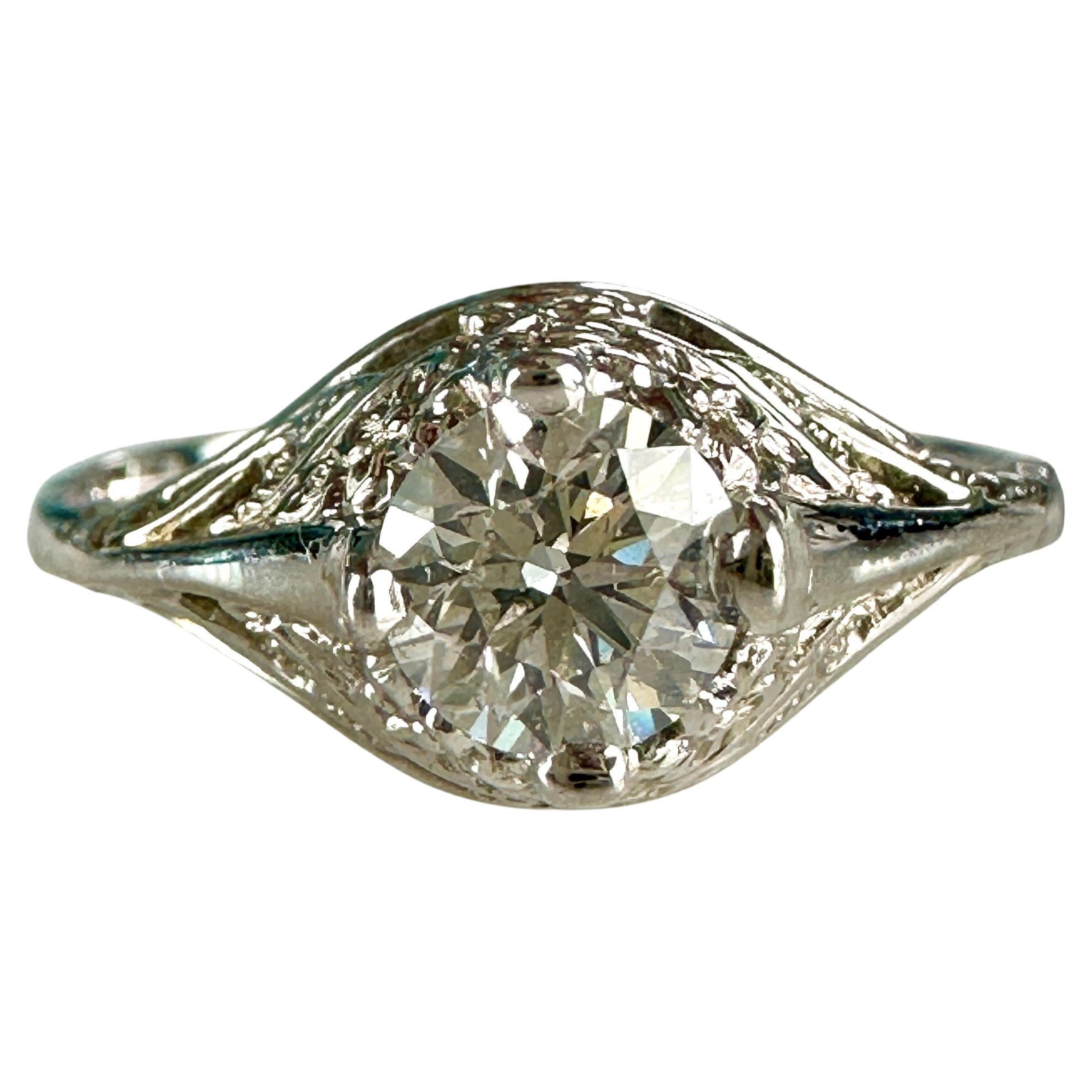 Vintage .50 Carat Diamond 14k Gold Filigree Ring For Sale