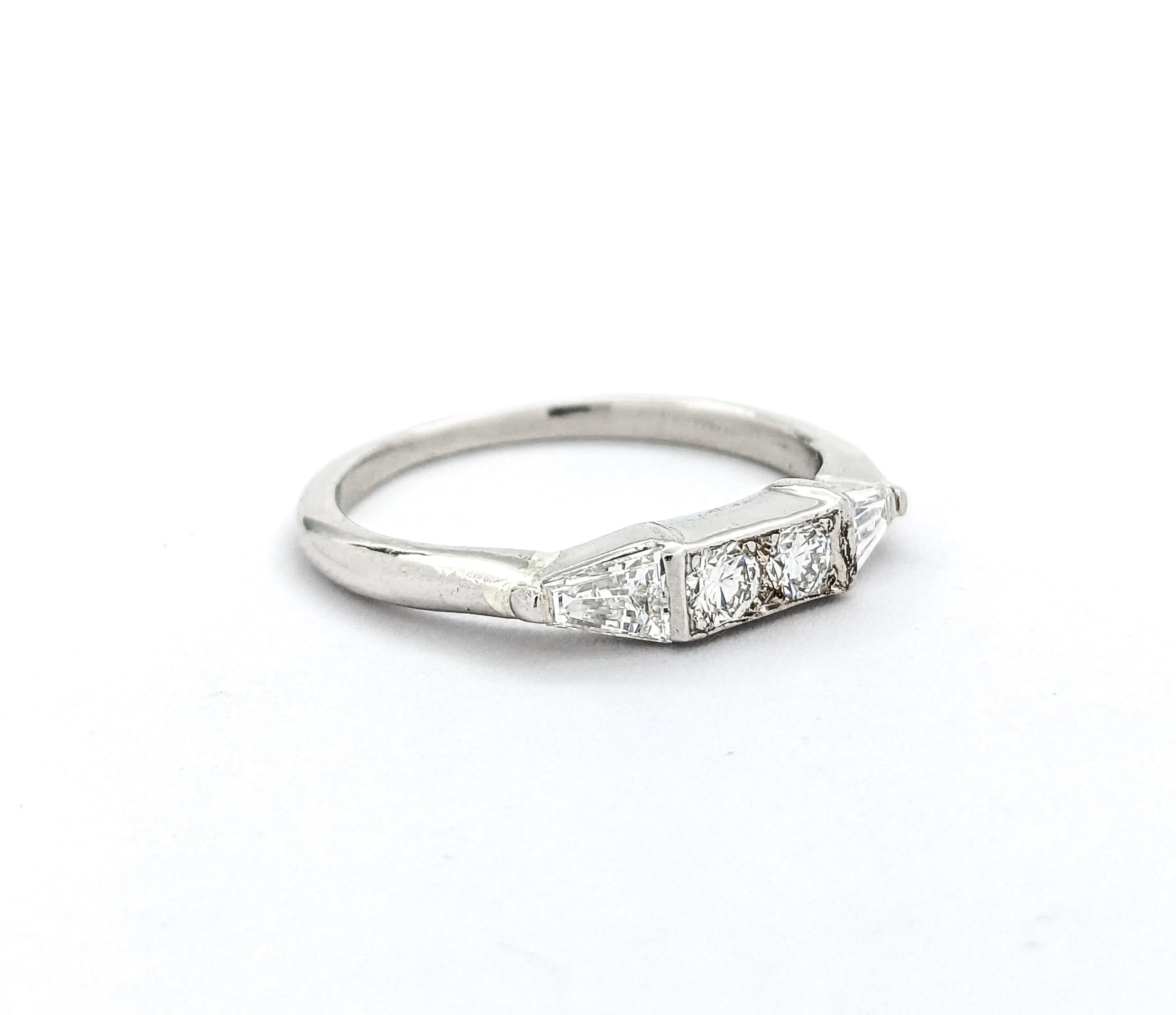 Women's Vintage .50ctw Diamond Ring In Platinum For Sale