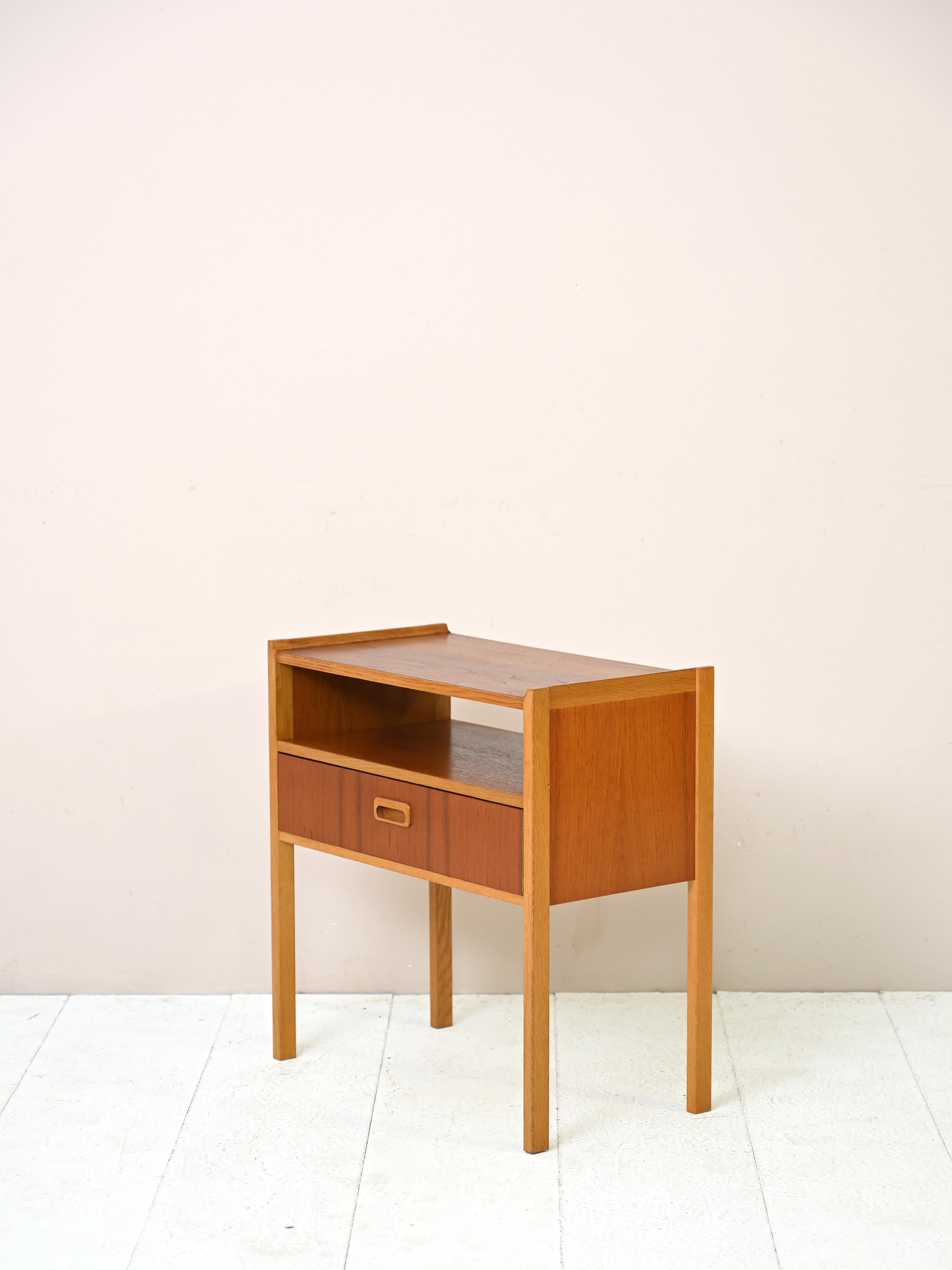 Scandinavian Modern Vintage 50s Nightstand with Drawer For Sale