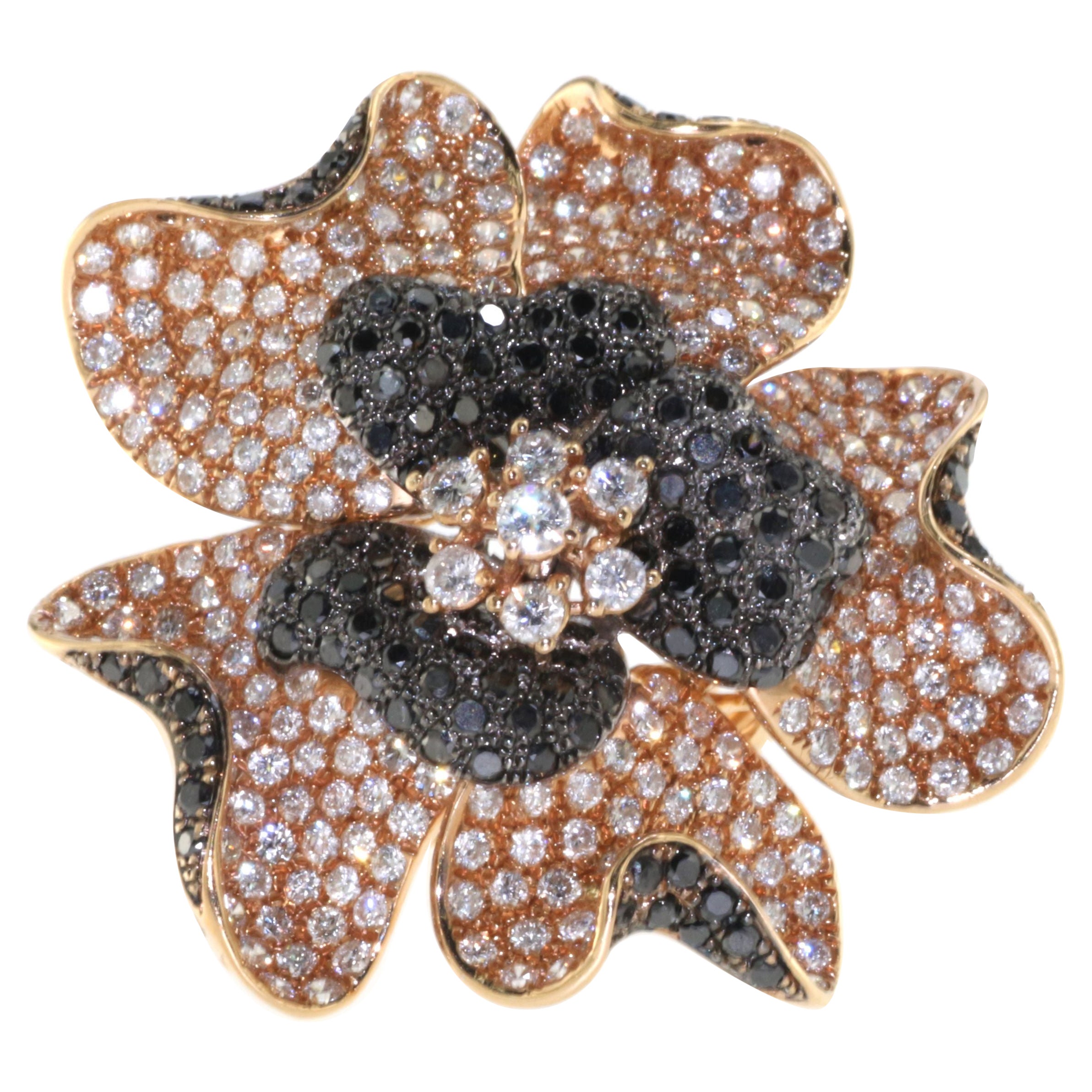 Anello d'epoca con diamante e fiore di diamante nero in oro 18 carati da 5,18 carati