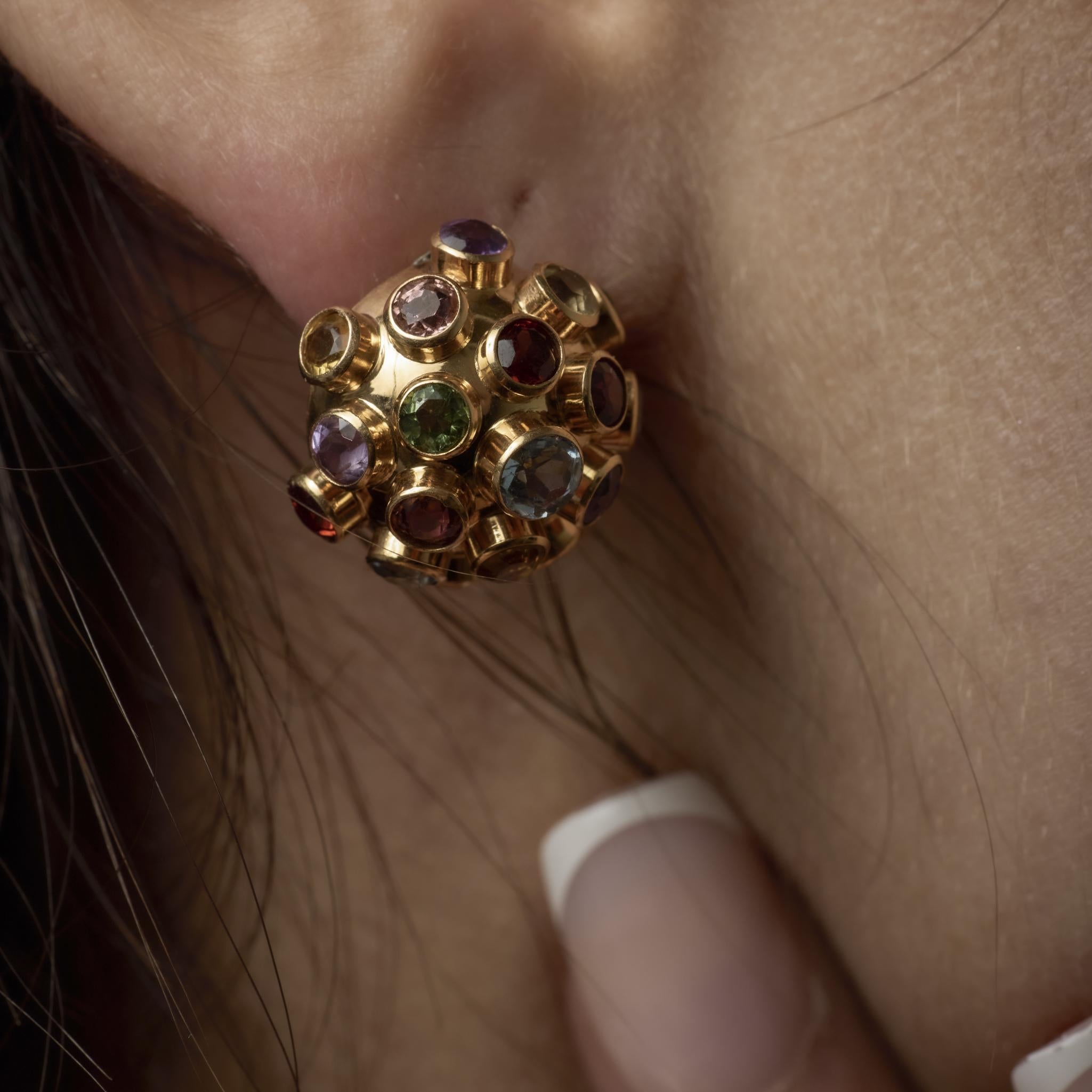 Donna Orecchini Sputnik d'epoca in oro giallo 14k con pietre preziose da 5,20 carati in vendita