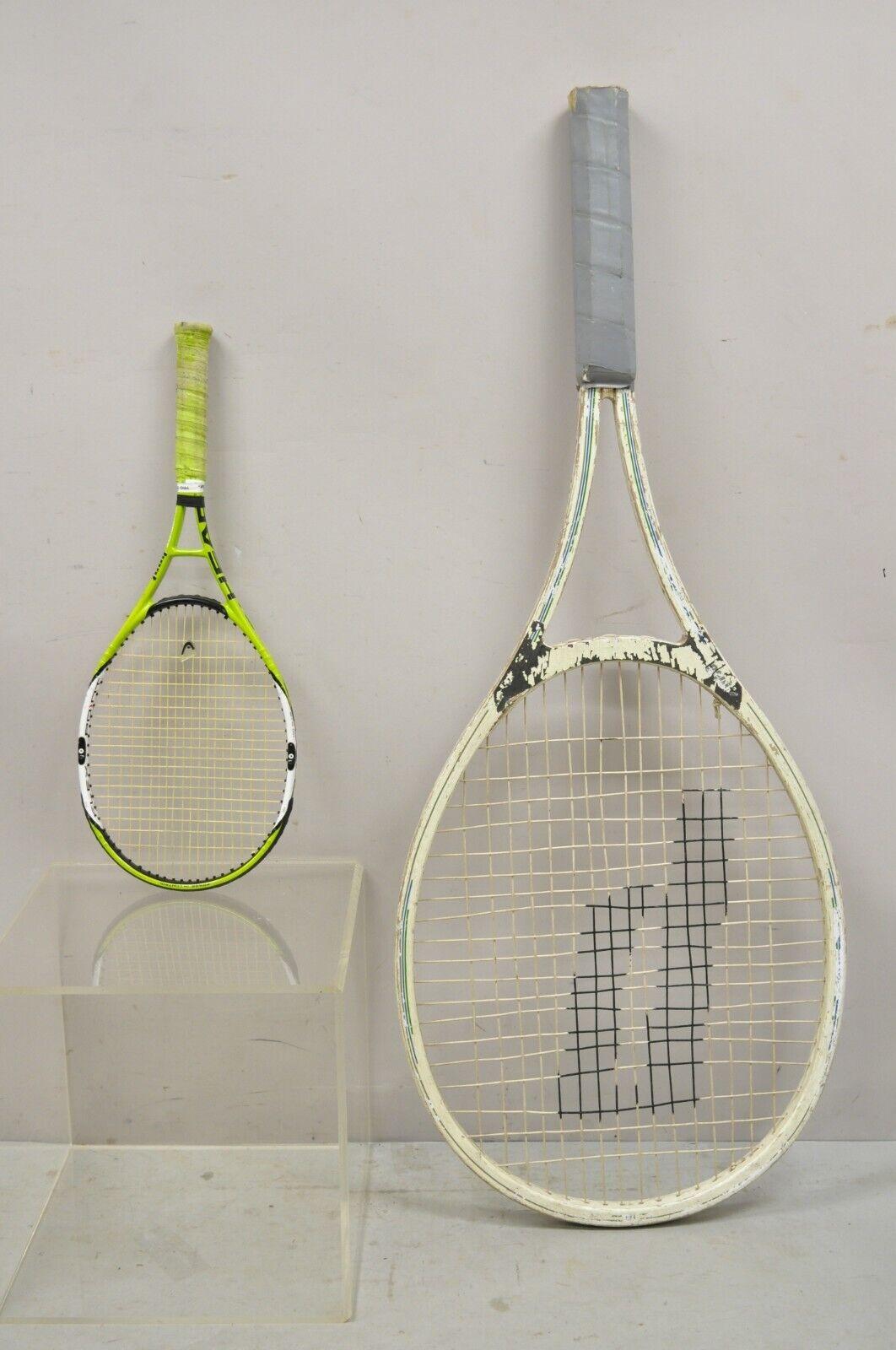 Moderne Vitrine de magasin de raquettes de tennis surdimensionnée Prince Pop Art en bois vintage de 135 cm en vente