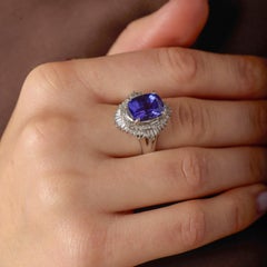 Vintage 5.40 carat tanzanite diamond platinum cluster ring
