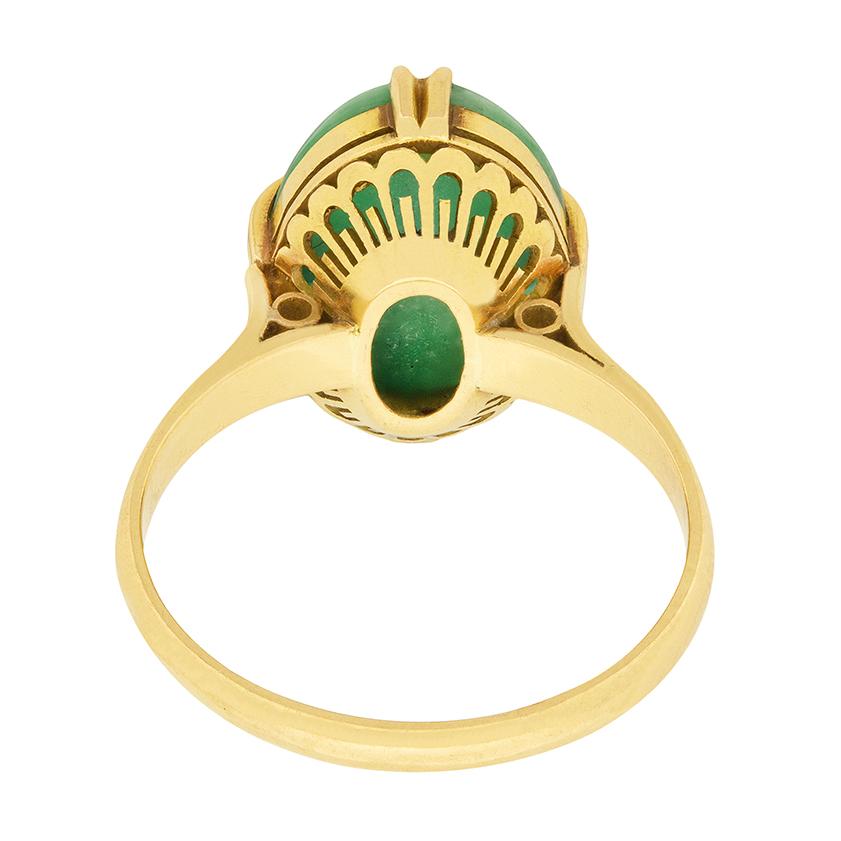 Vintage 5.40 Carat Natural Jade Ring, circa 1950s In Good Condition In London, GB