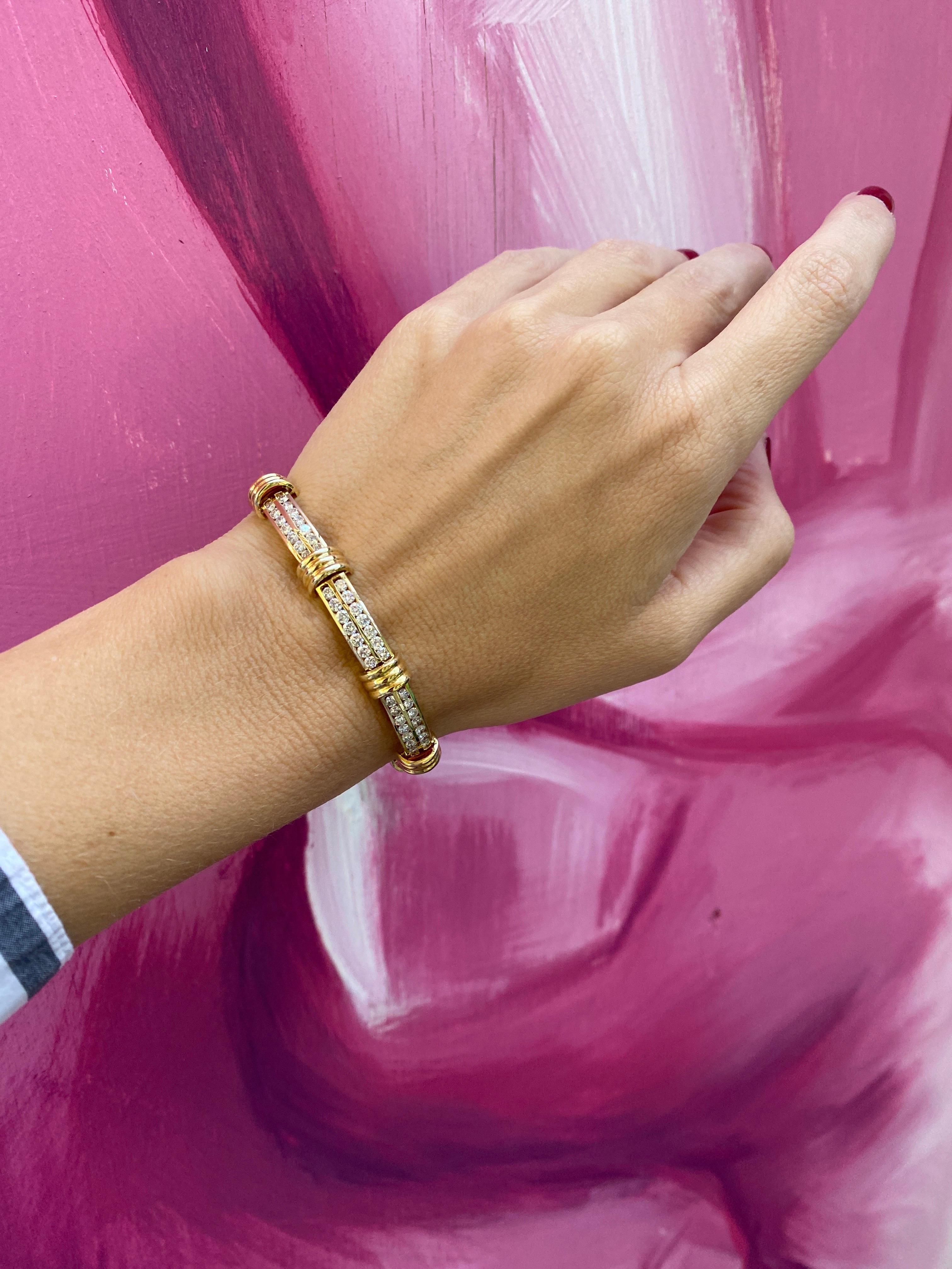 Armband aus 14 Karat Gelbgold mit 5,50 Karat Gesamtgewicht und zwei Reihen Diamanten 8