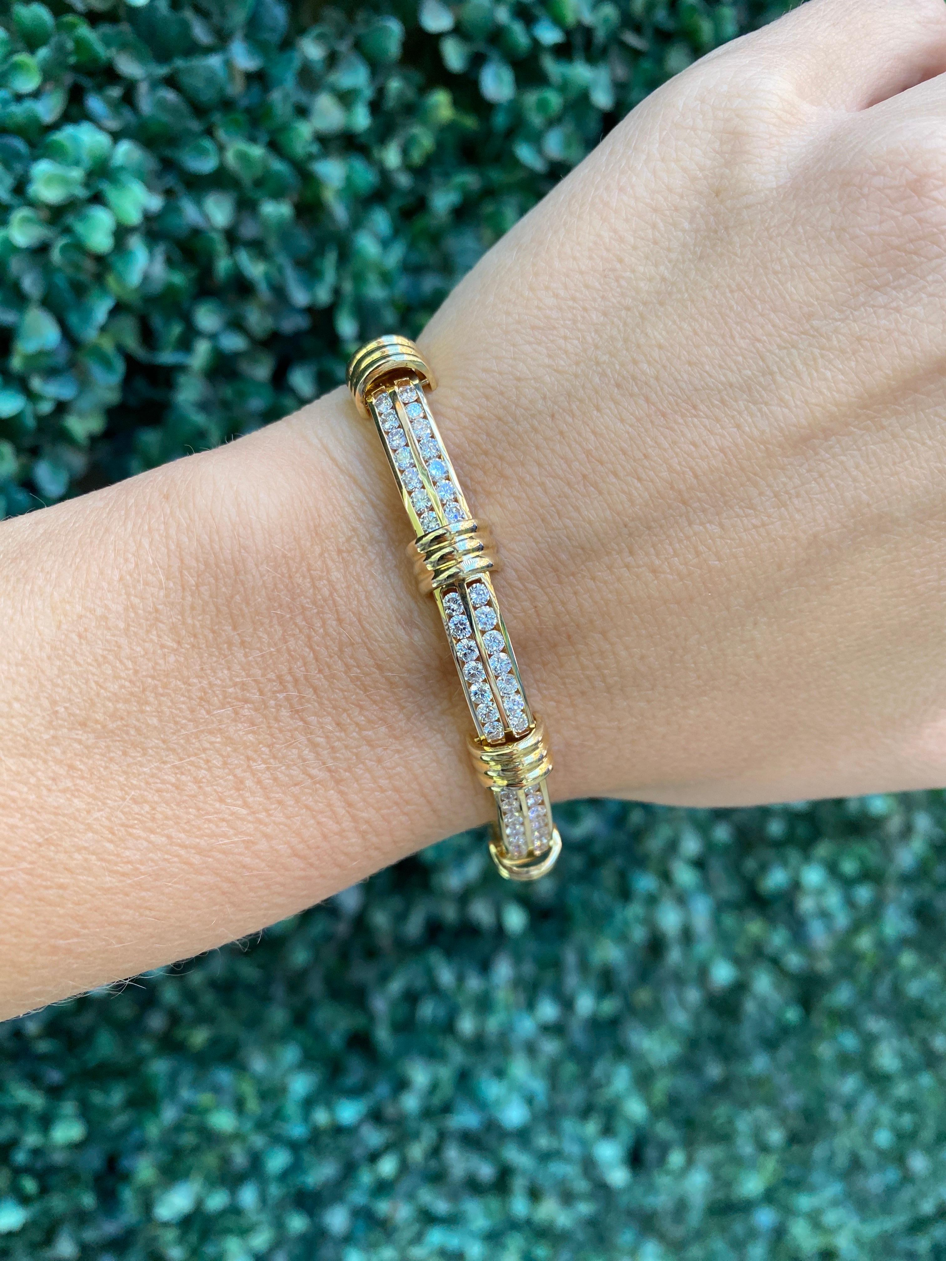 Armband aus 14 Karat Gelbgold mit 5,50 Karat Gesamtgewicht und zwei Reihen Diamanten 12