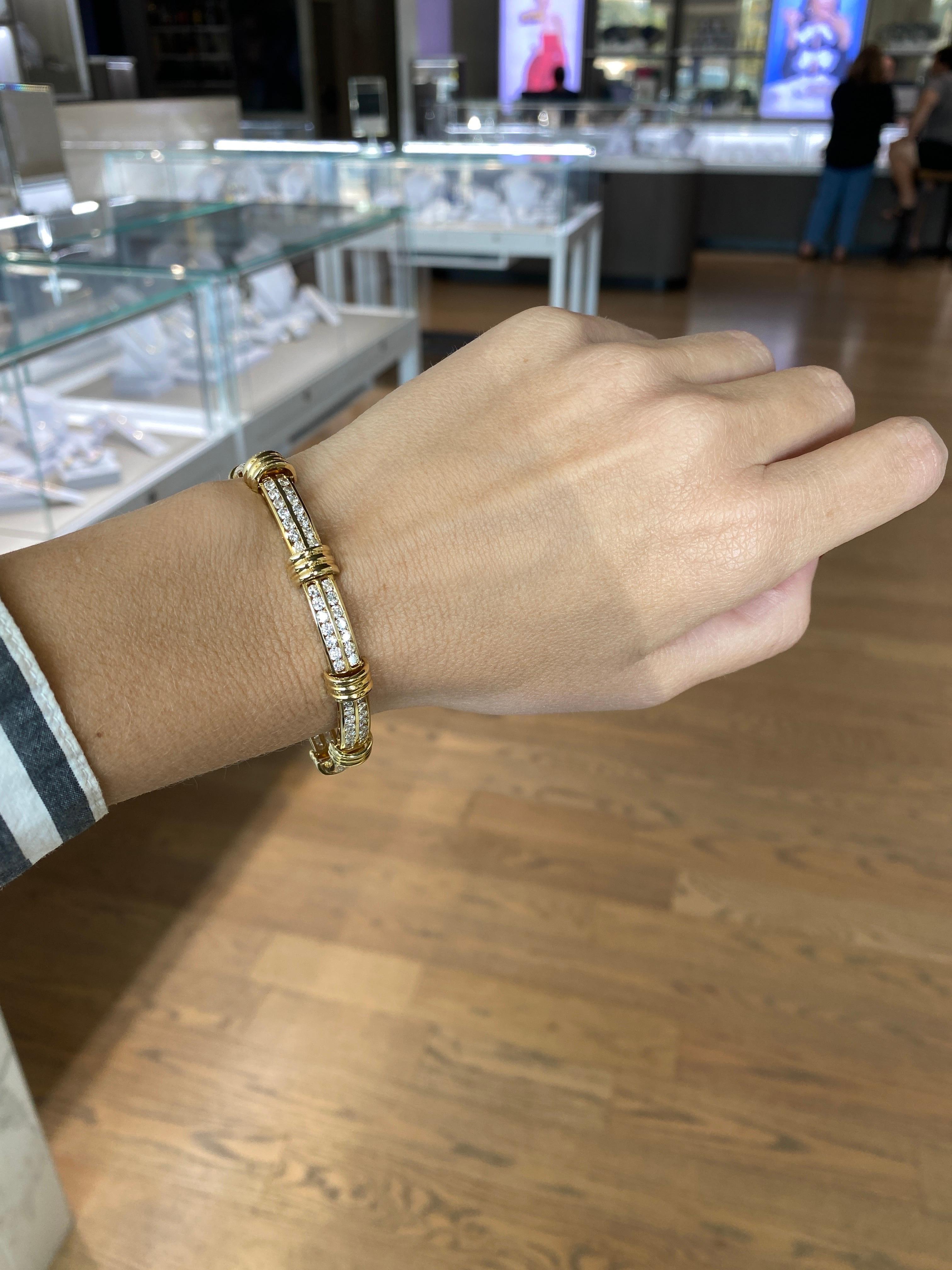 Armband aus 14 Karat Gelbgold mit 5,50 Karat Gesamtgewicht und zwei Reihen Diamanten 3