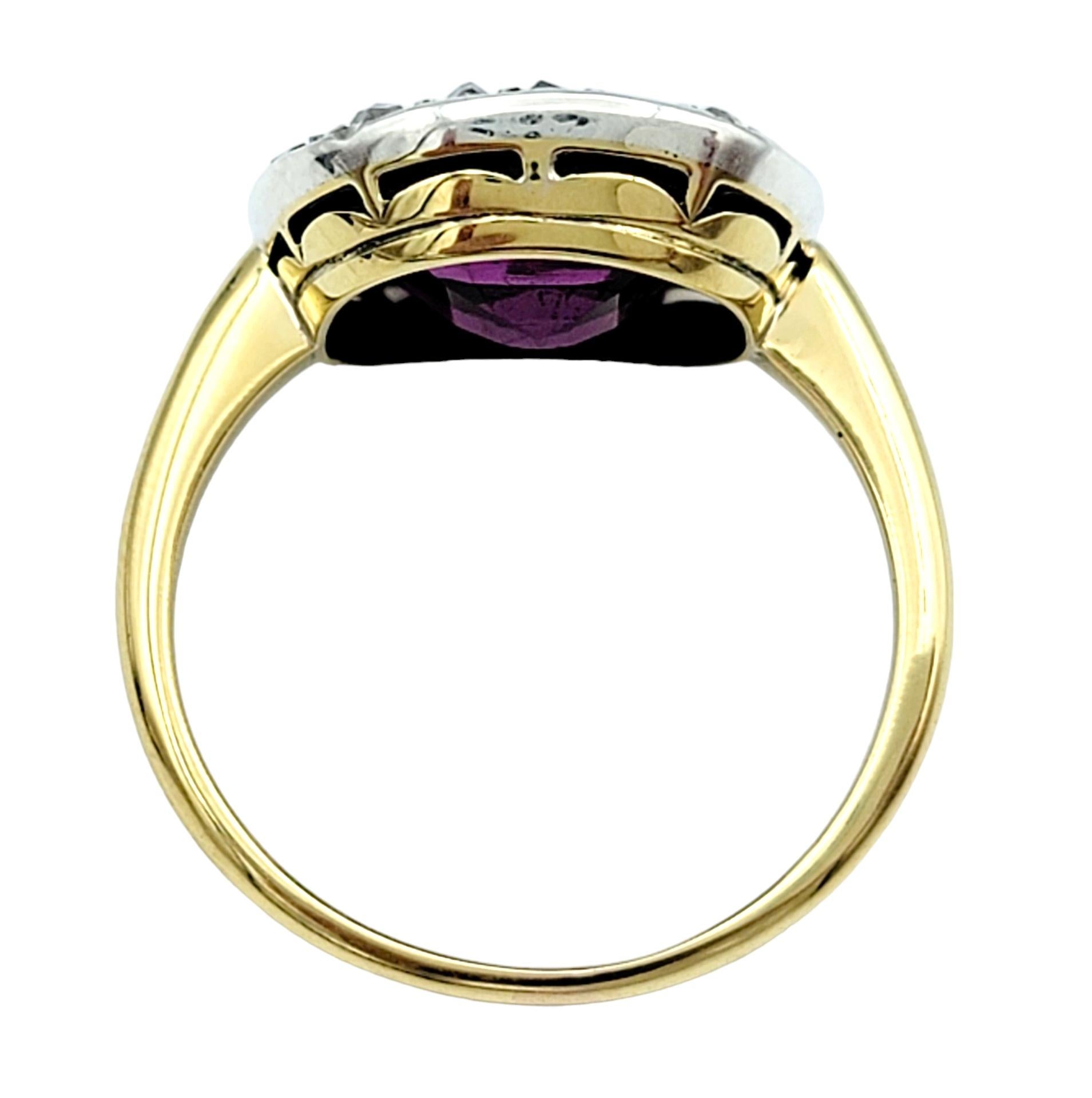 Vintage 5.54 Carat Purple Cushion Cut Sapphire with Diamond Halo 18 Karat Gold For Sale 1
